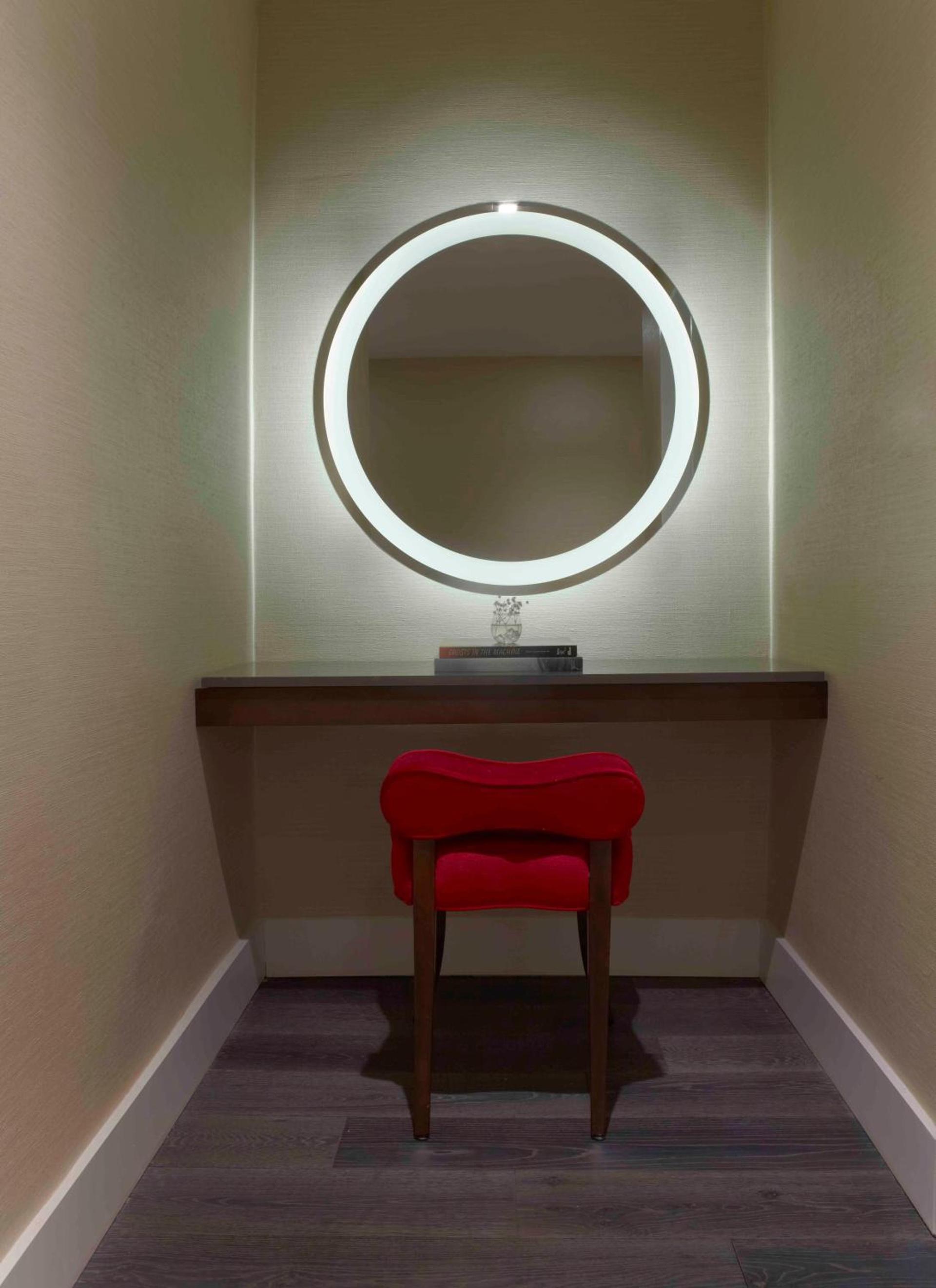 Lexington Plaza Hotel photo 24