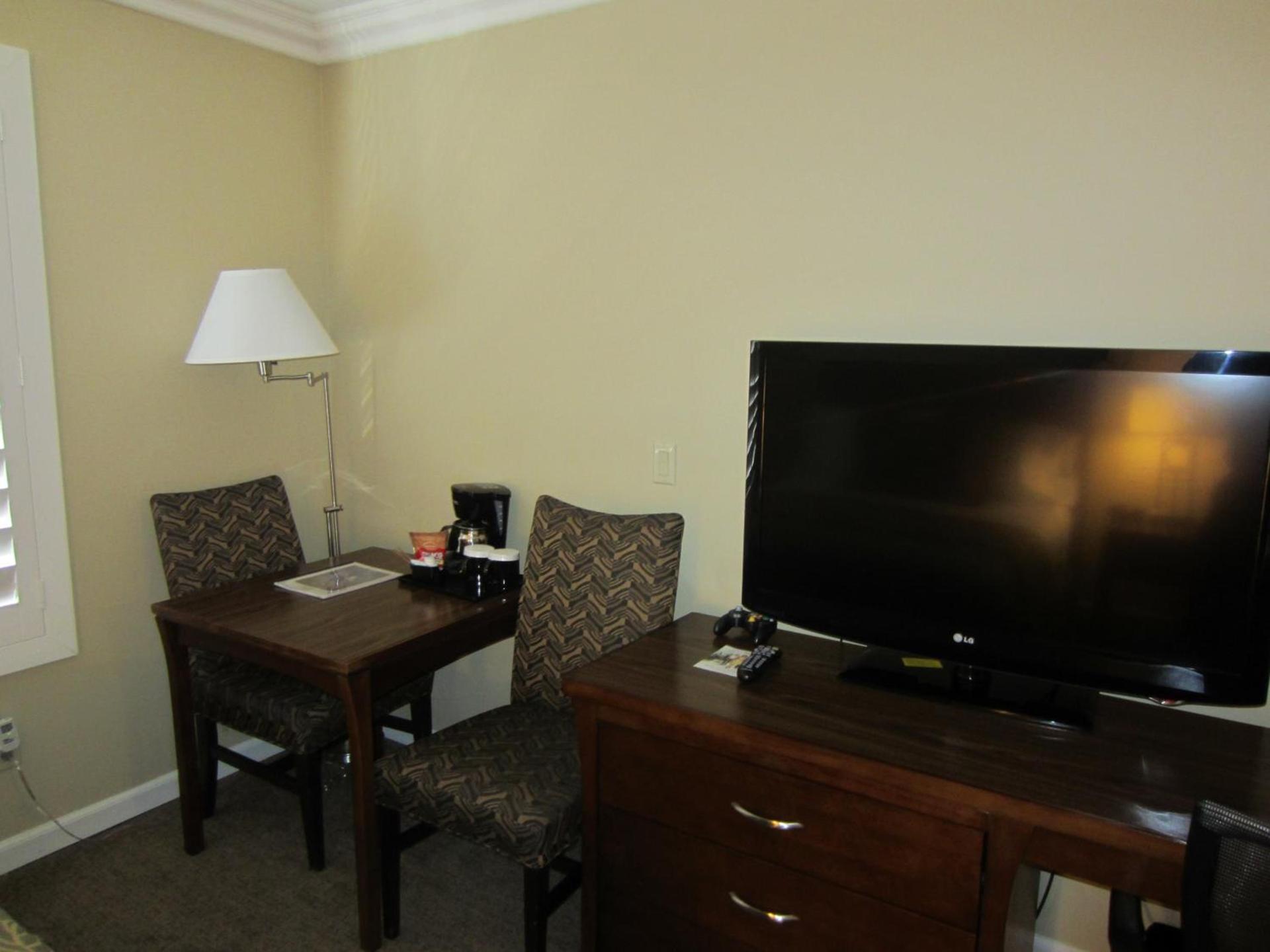Days Inn by Wyndham San Diego Hotel Circle photo 69