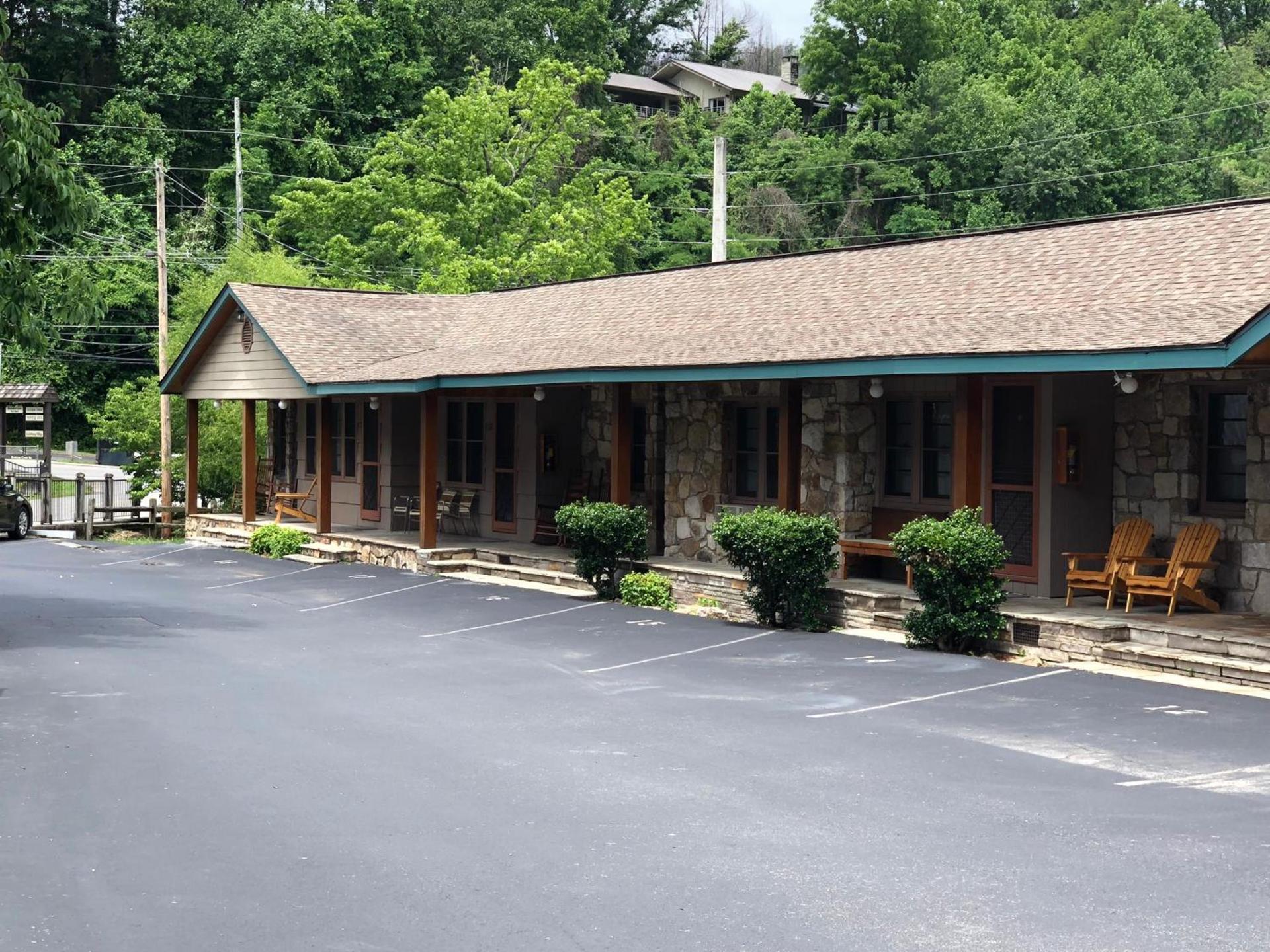 Marshall's Creek Rest Motel photo 58