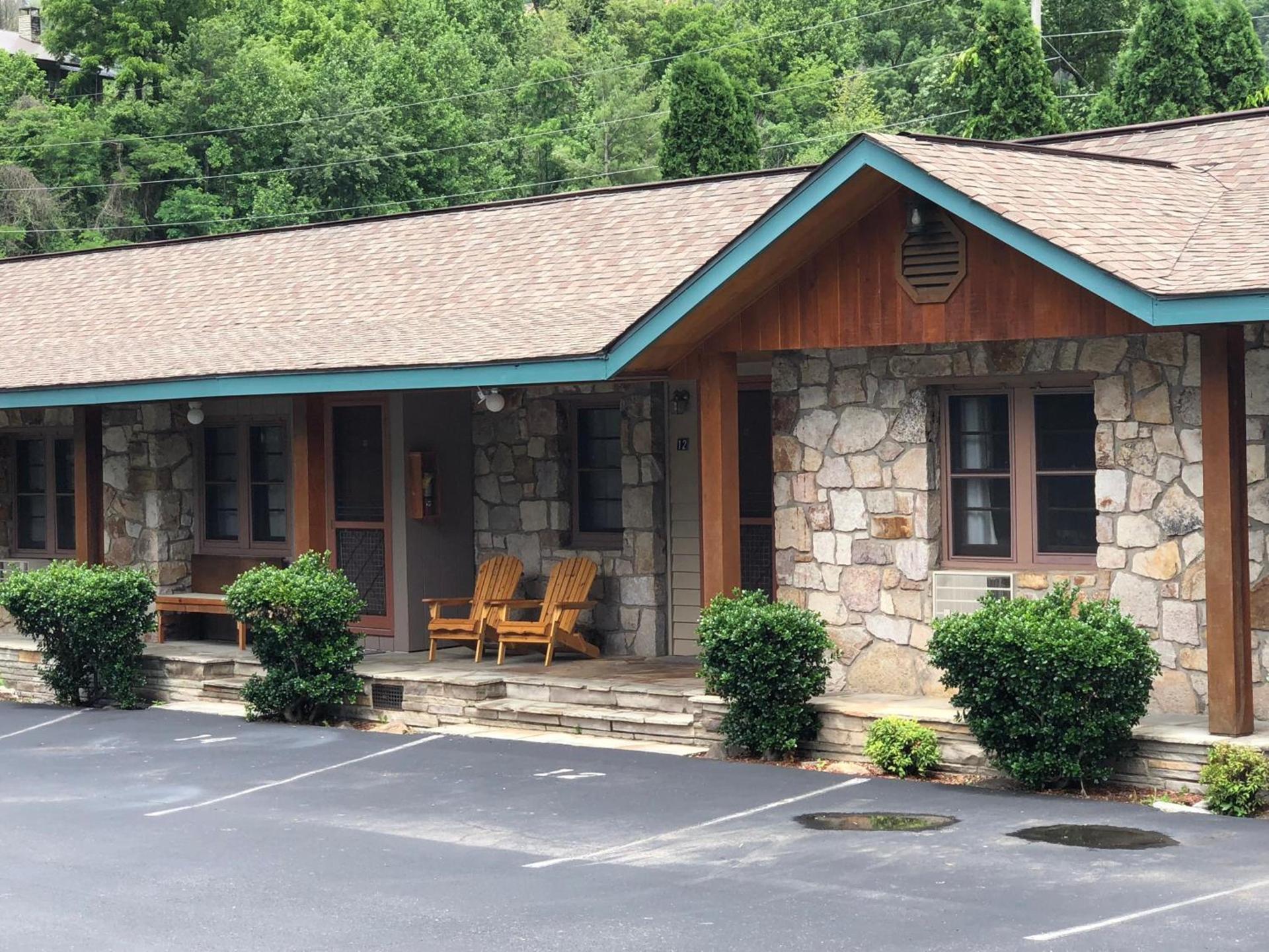 Marshall's Creek Rest Motel photo 63