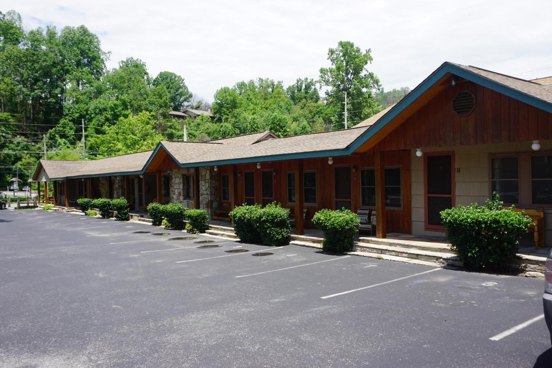 Marshall's Creek Rest Motel photo 36