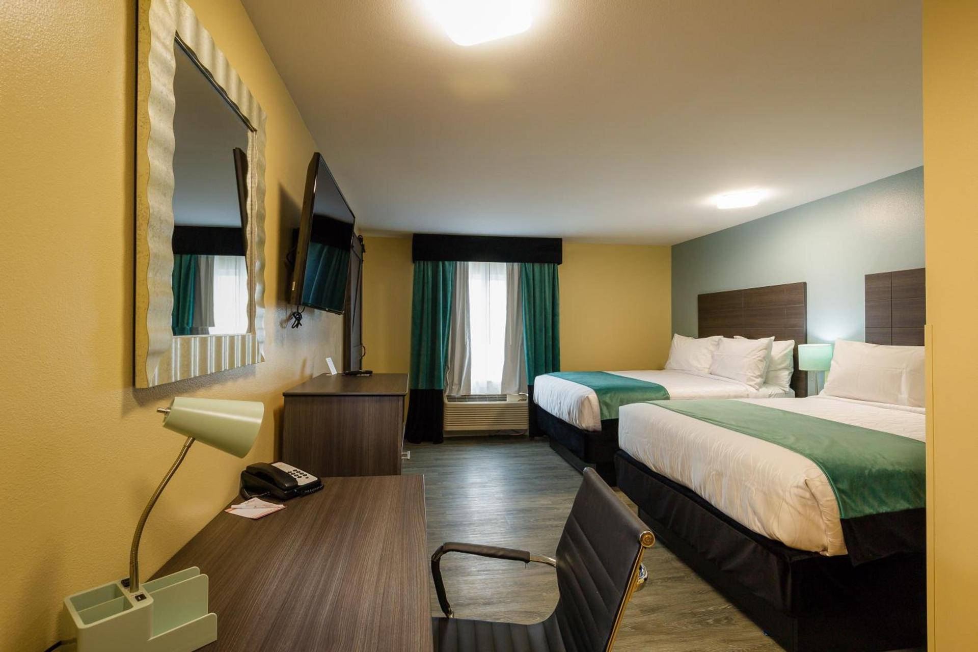 Hawthorn Extended Stay by Wyndham Saint Robert photo 18