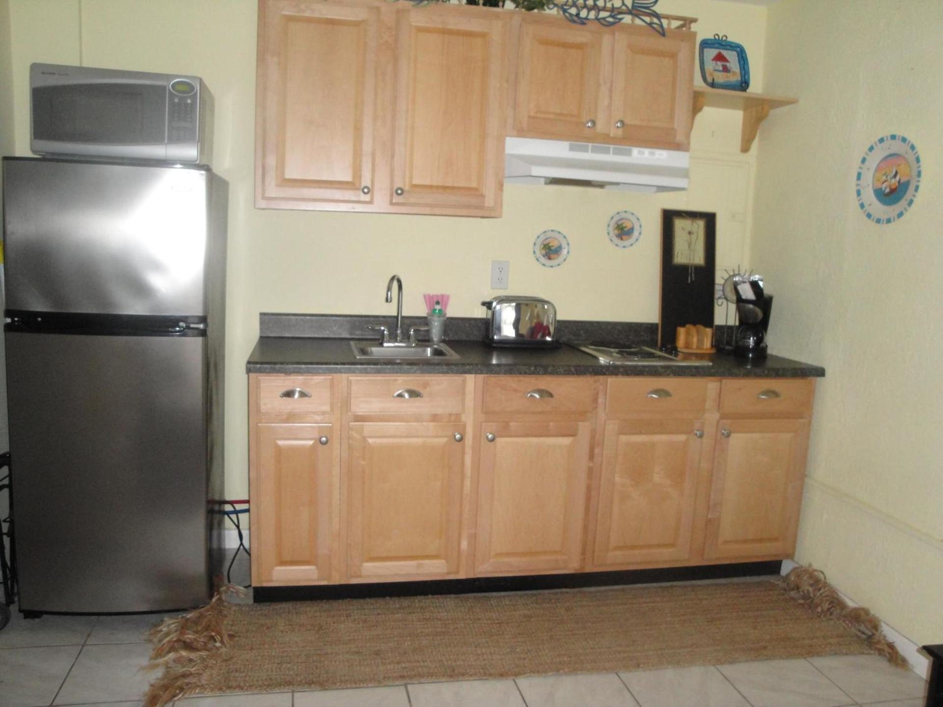 Sifting Sands Motel photo 38