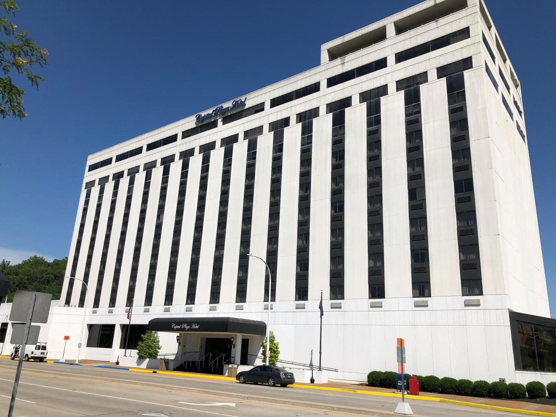 Capital Plaza Hotel photo 3