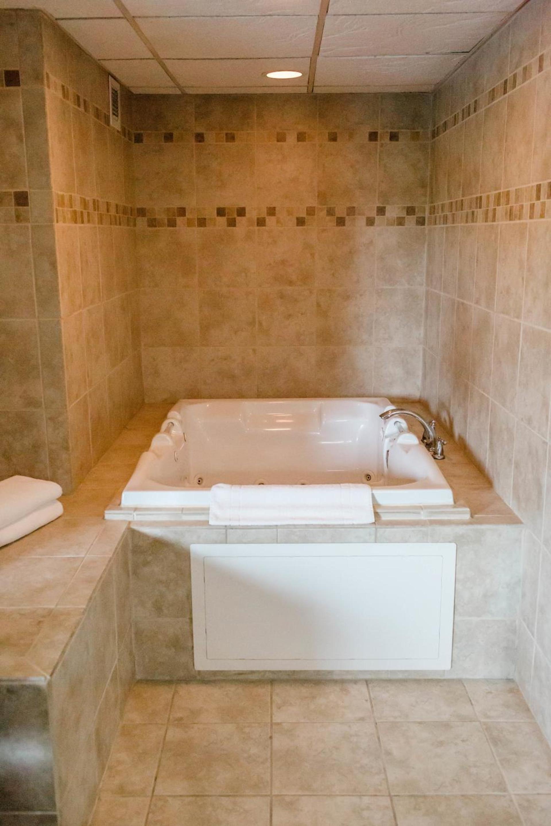 EverSpring Inn photo 45