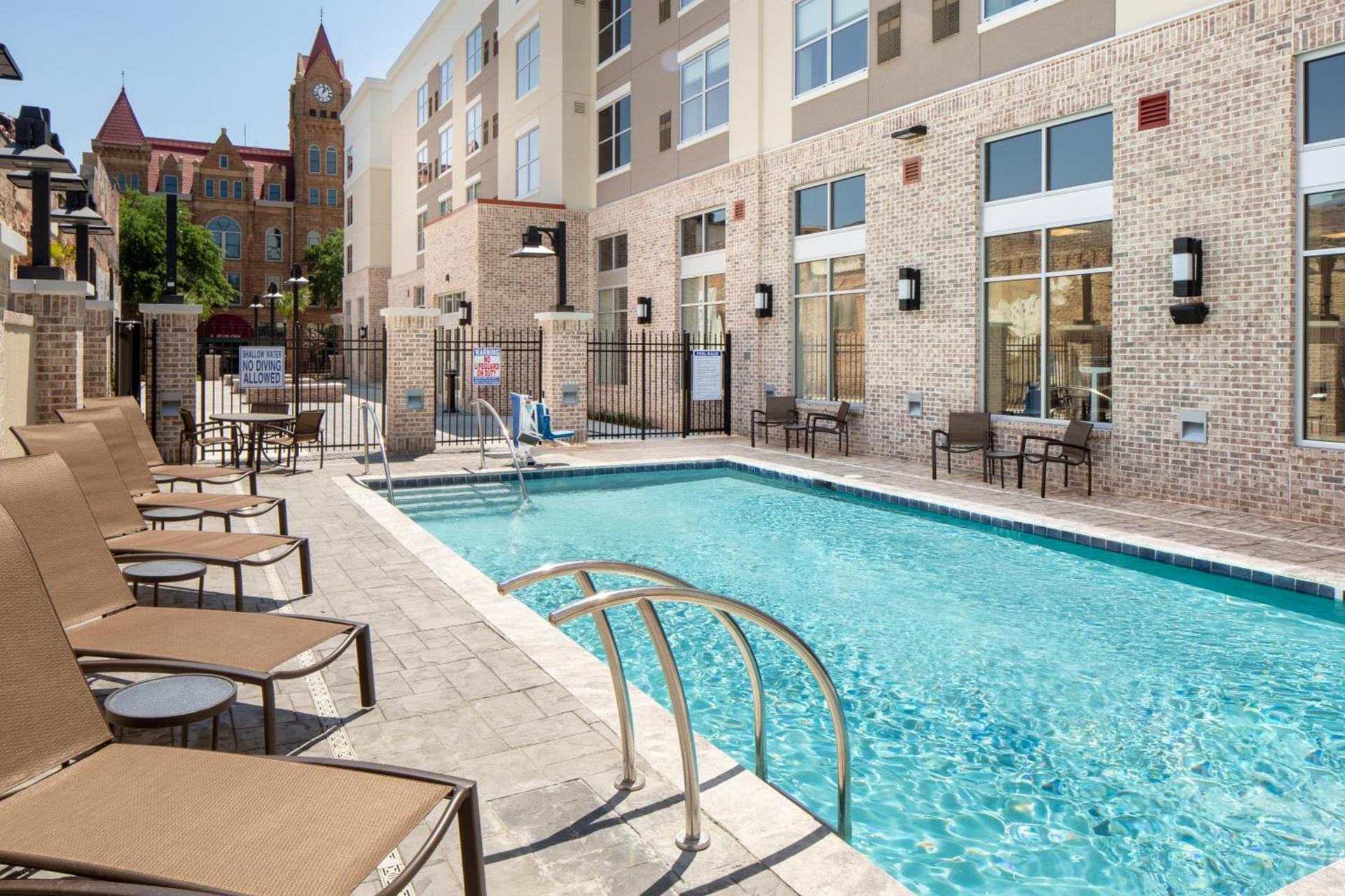 Hyatt Place Sumter/Downtown photo 14