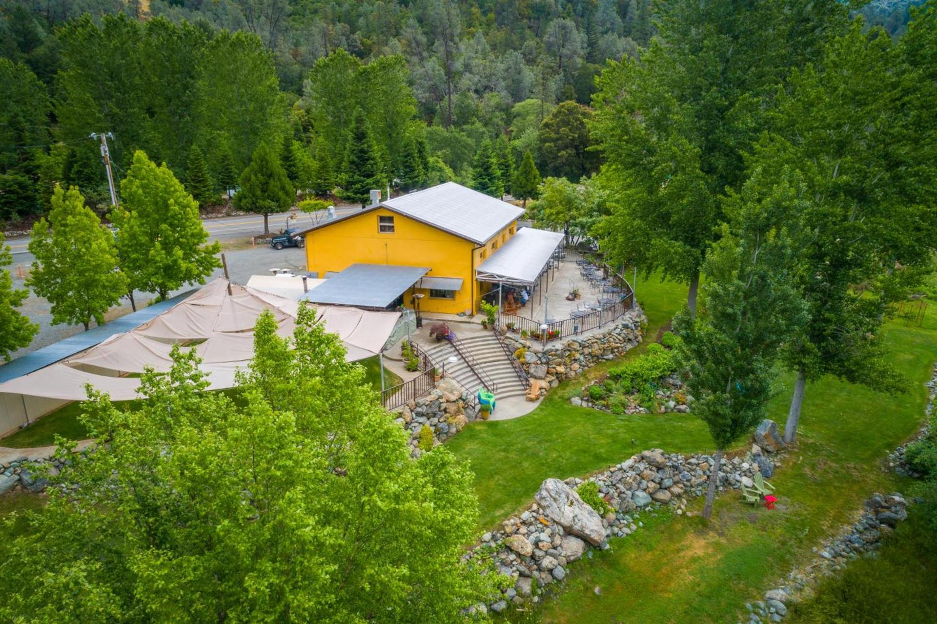 Strawhouse Resorts photo 14
