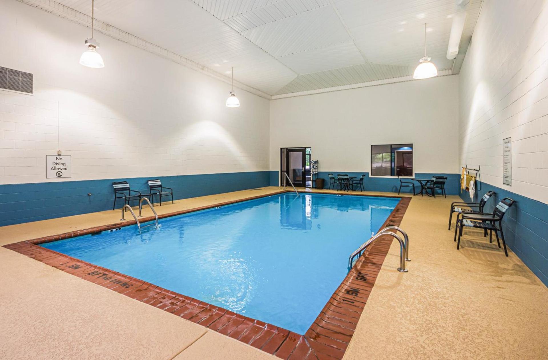 Quality Inn Berea photo 42