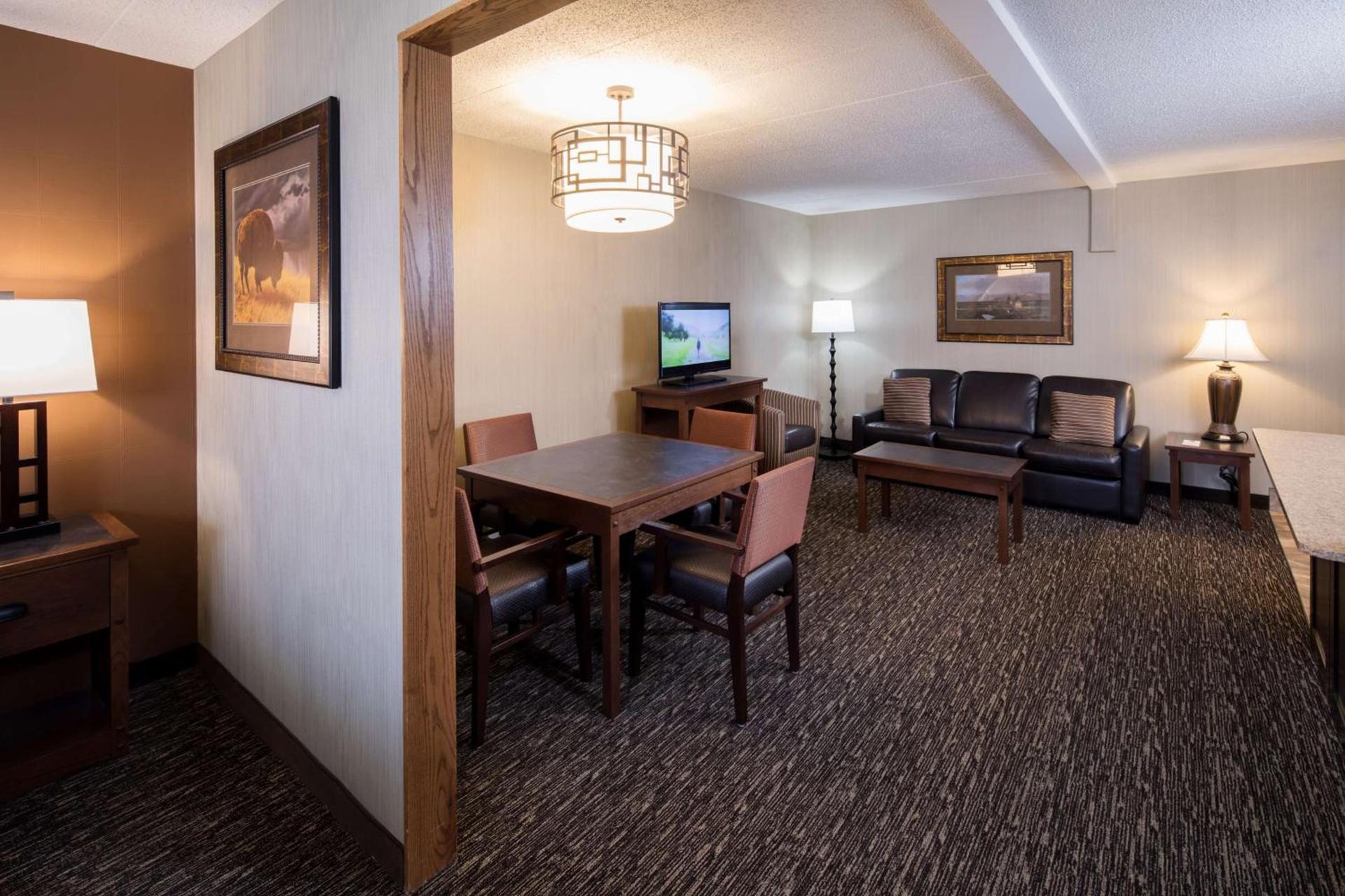 Best Western Ramkota Hotel photo 14