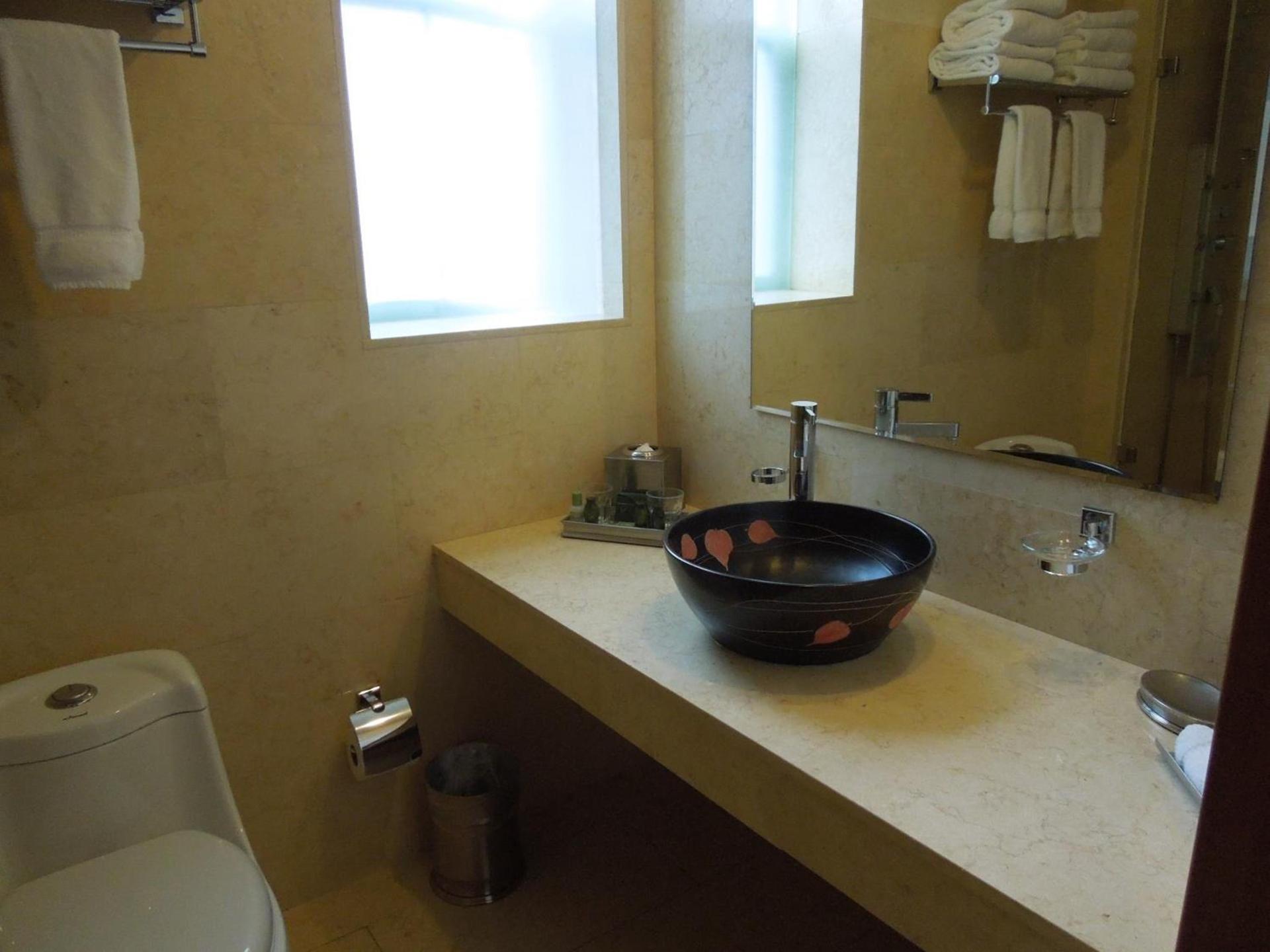 The Eldon Luxury Suites photo 13