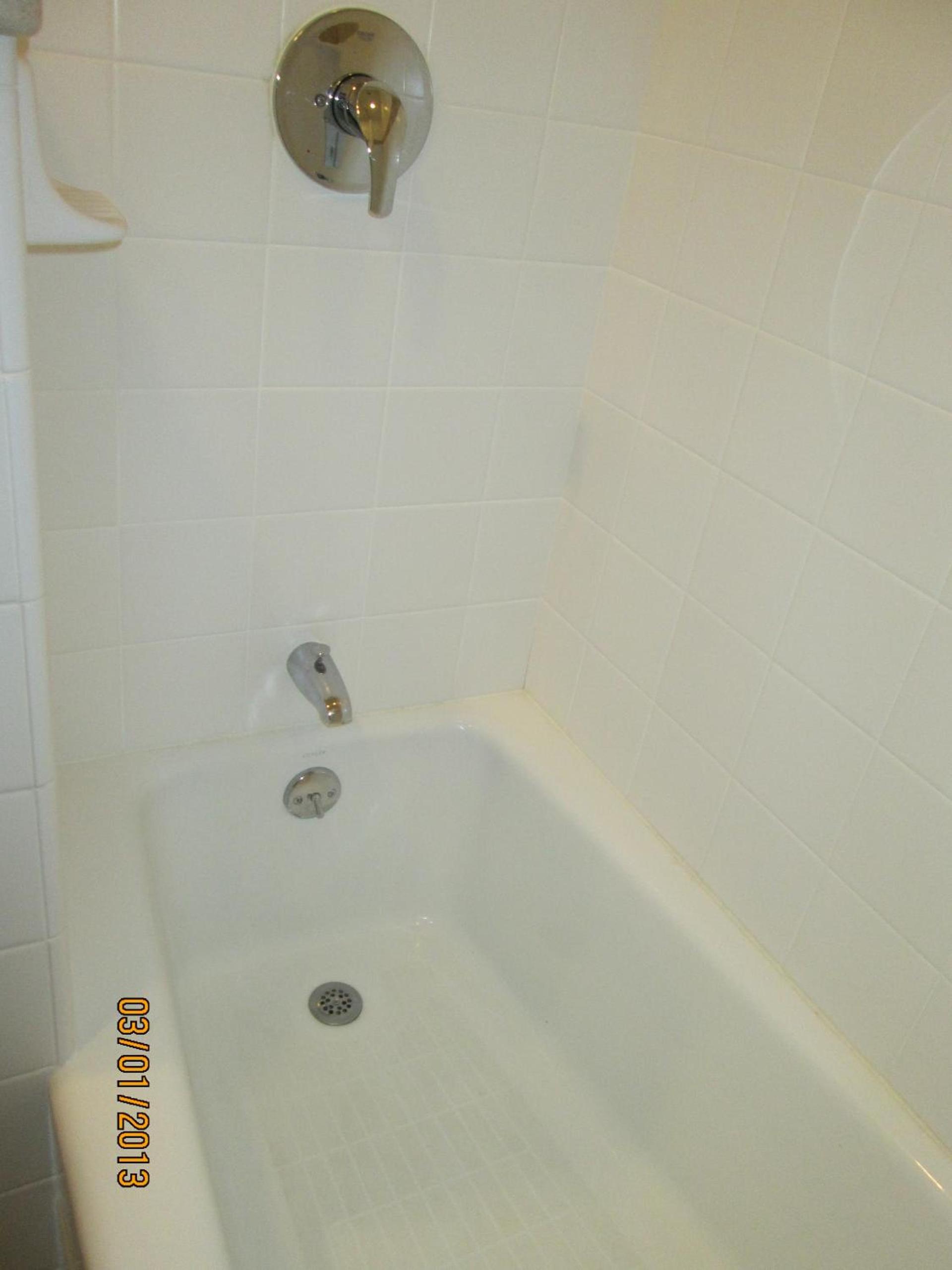 Town and Country Inn photo 9