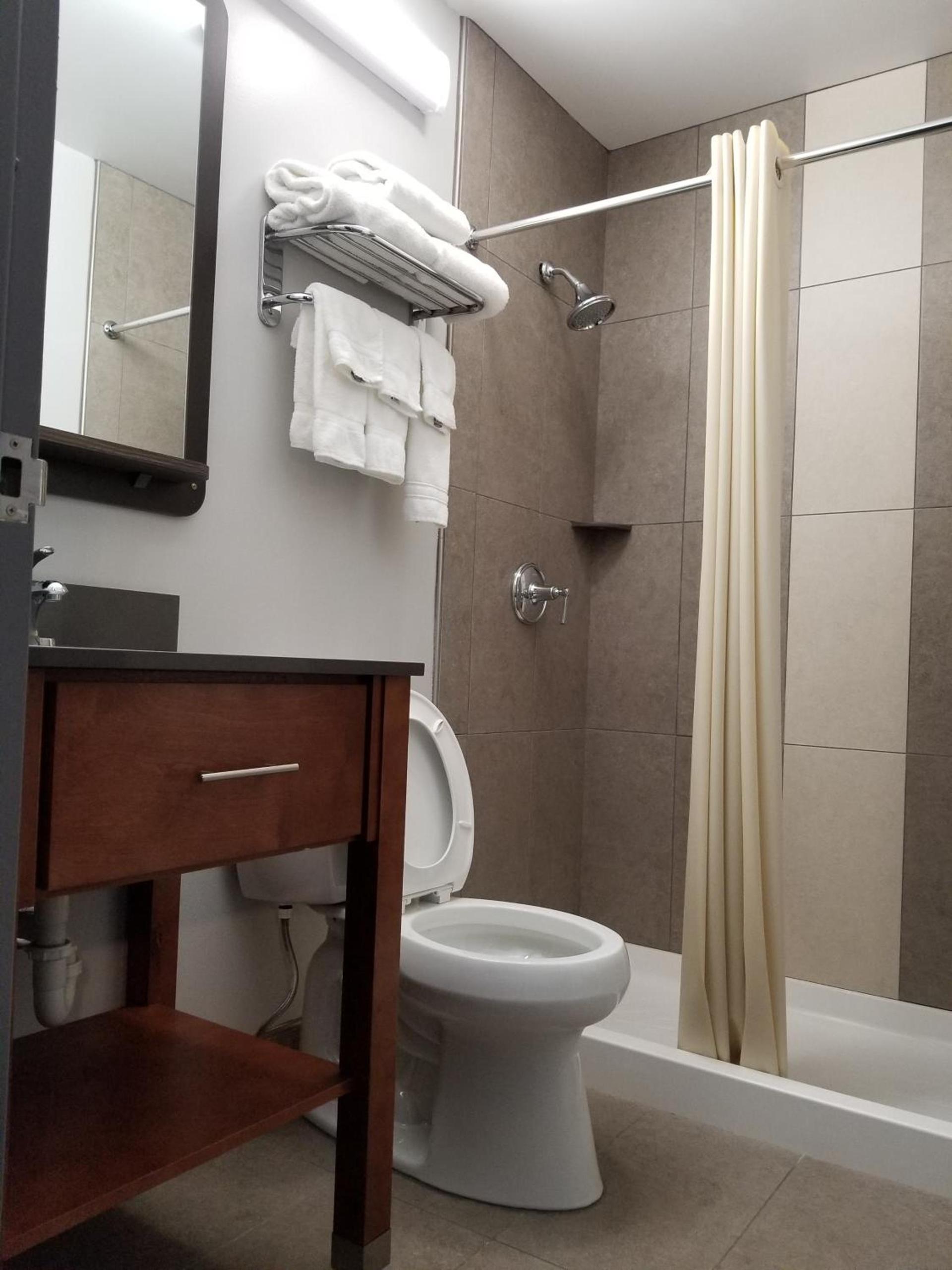 Quality Inn & Suites Watertown Fort Drum photo 29
