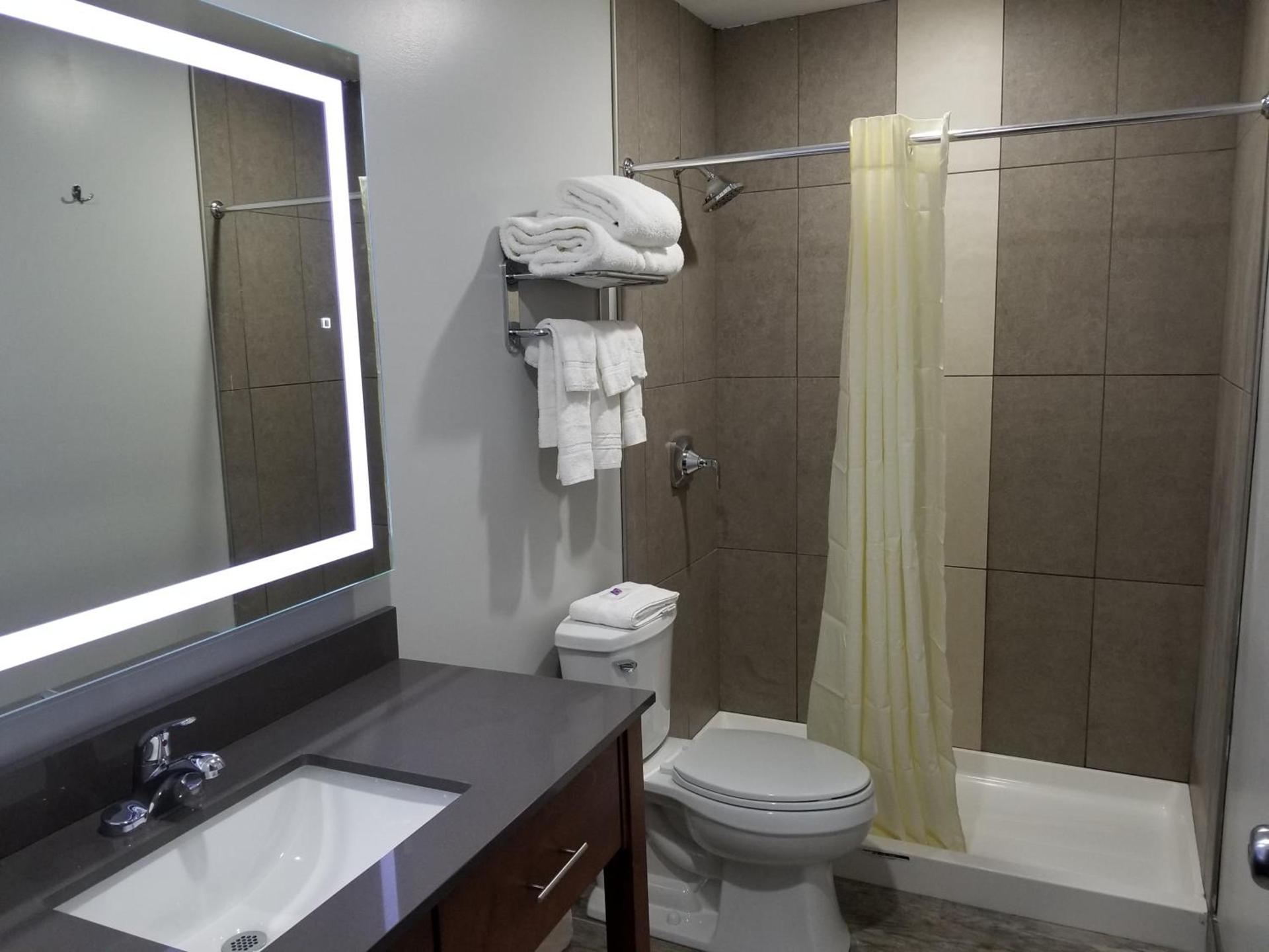 Quality Inn & Suites Watertown Fort Drum photo 26