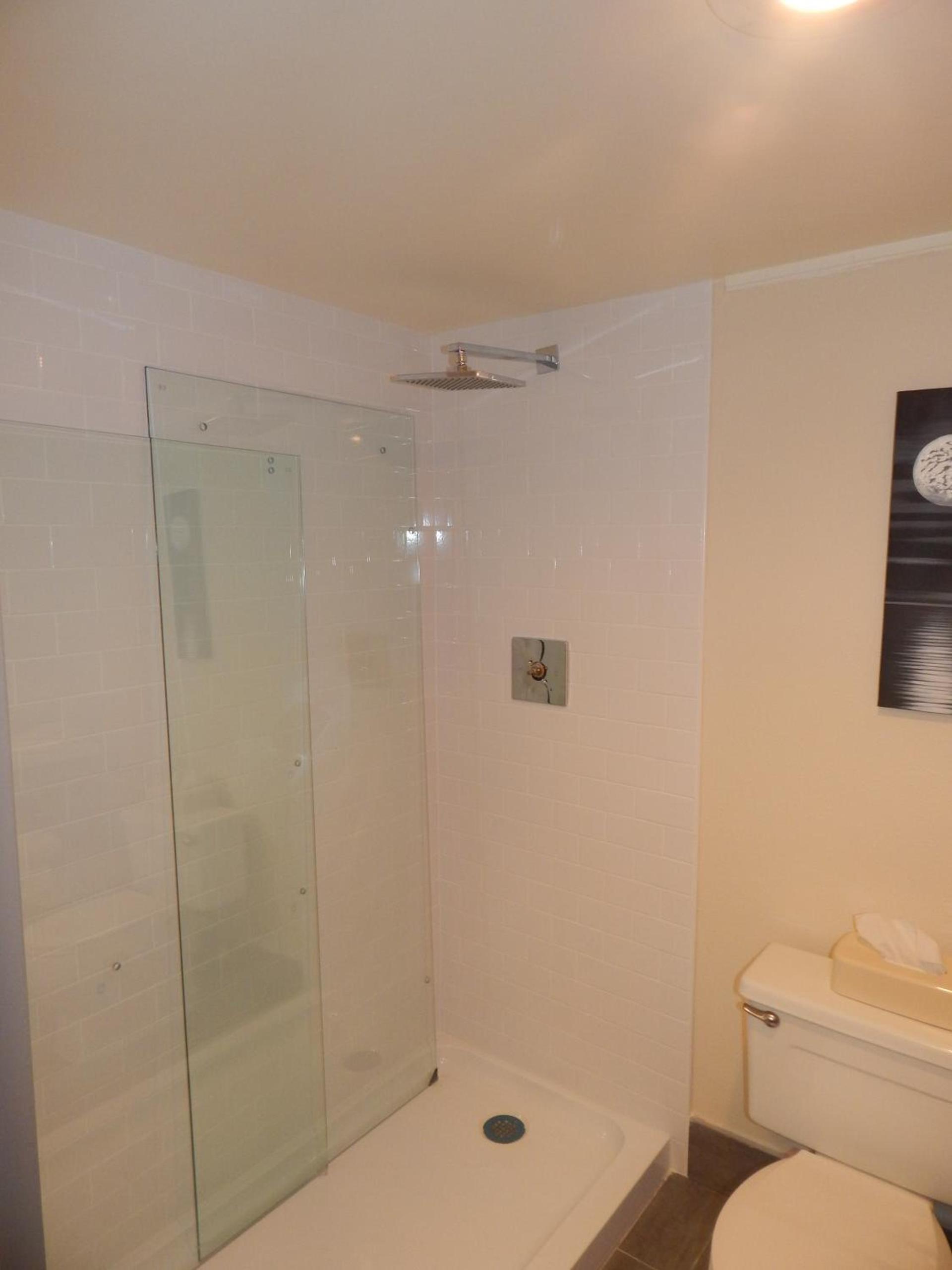 Ramada by Wyndham Beaver Falls photo 40