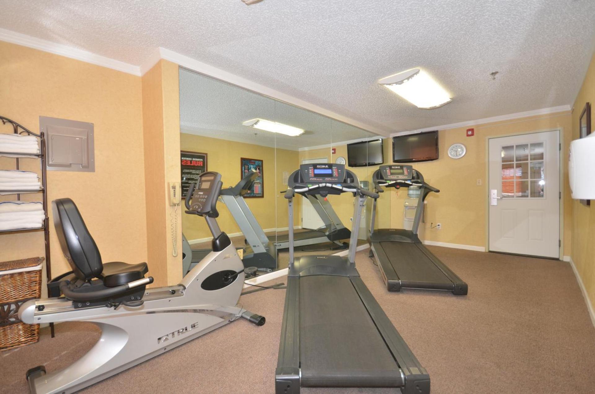 Ramada by Wyndham Santa Fe photo 19