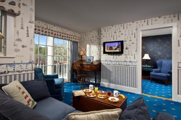Winstead Beach Resort photo 11