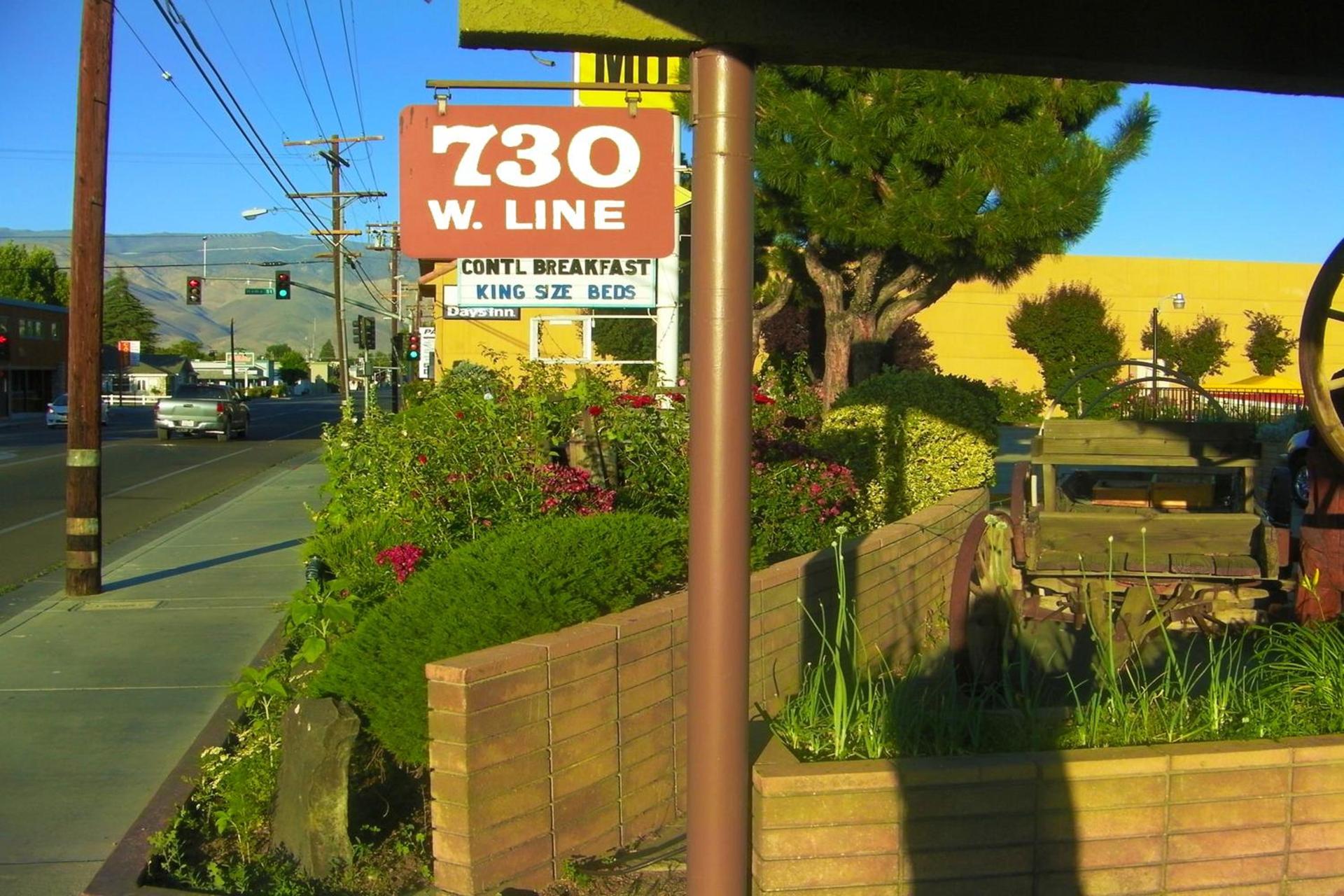 Mountain View Motel photo 11