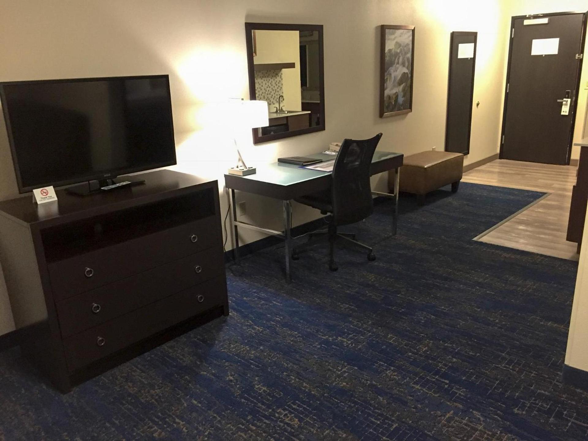 Best Western Plus Portland Airport Hotel & Suites photo 86