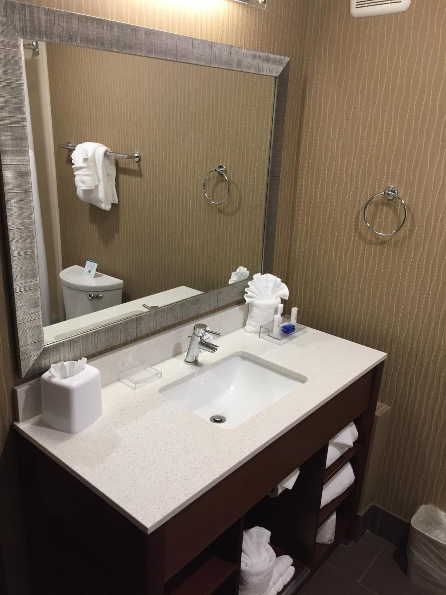 Best Western Plus Portland Airport Hotel & Suites photo 63