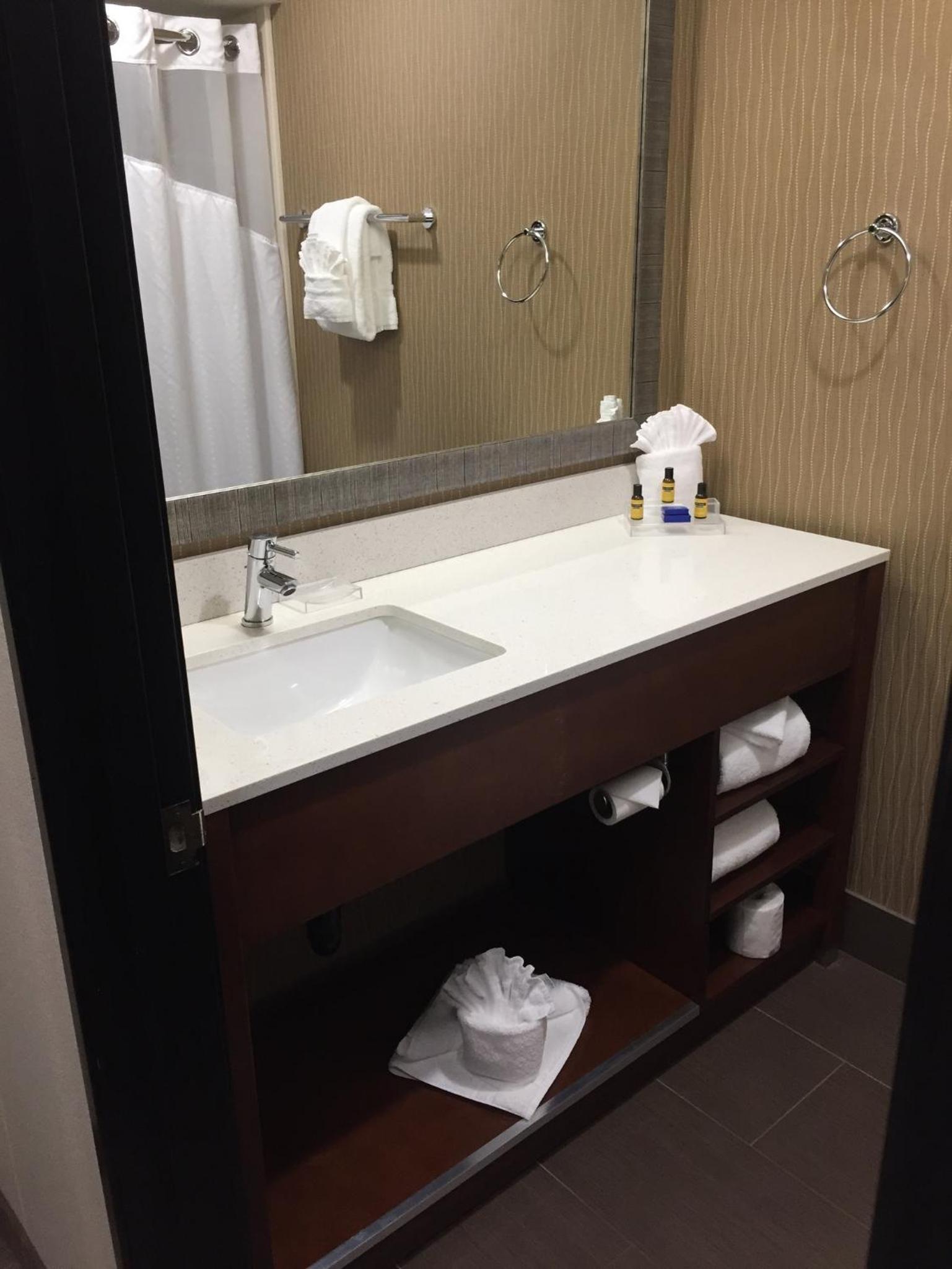 Best Western Plus Portland Airport Hotel & Suites photo 58