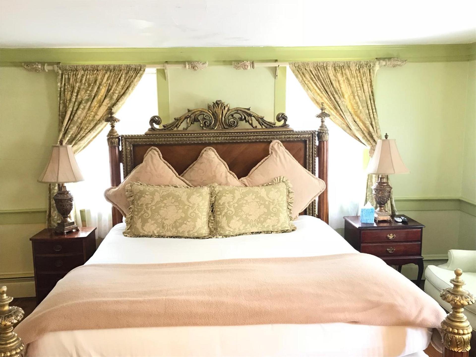Admiral Farragut Inn photo 10