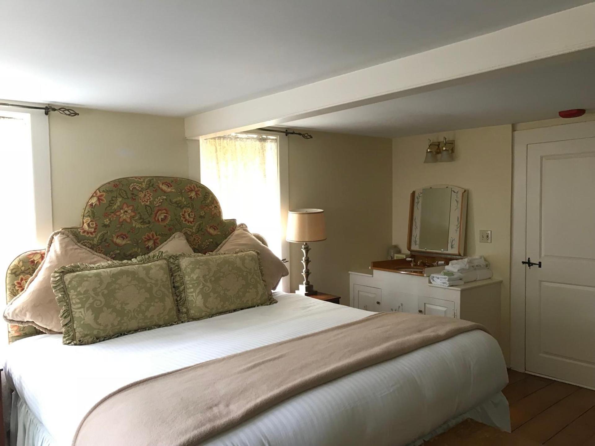 Admiral Farragut Inn photo 17