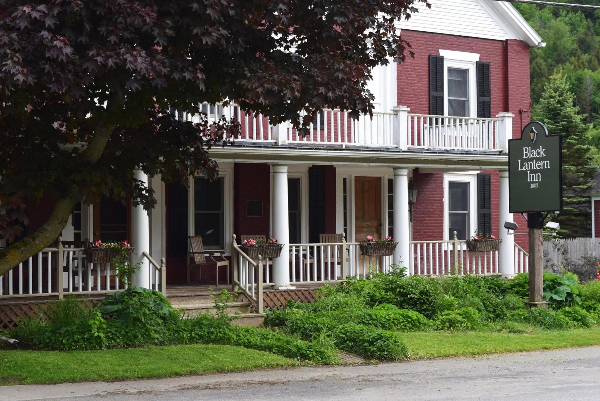 Black Lantern Inn photo 1