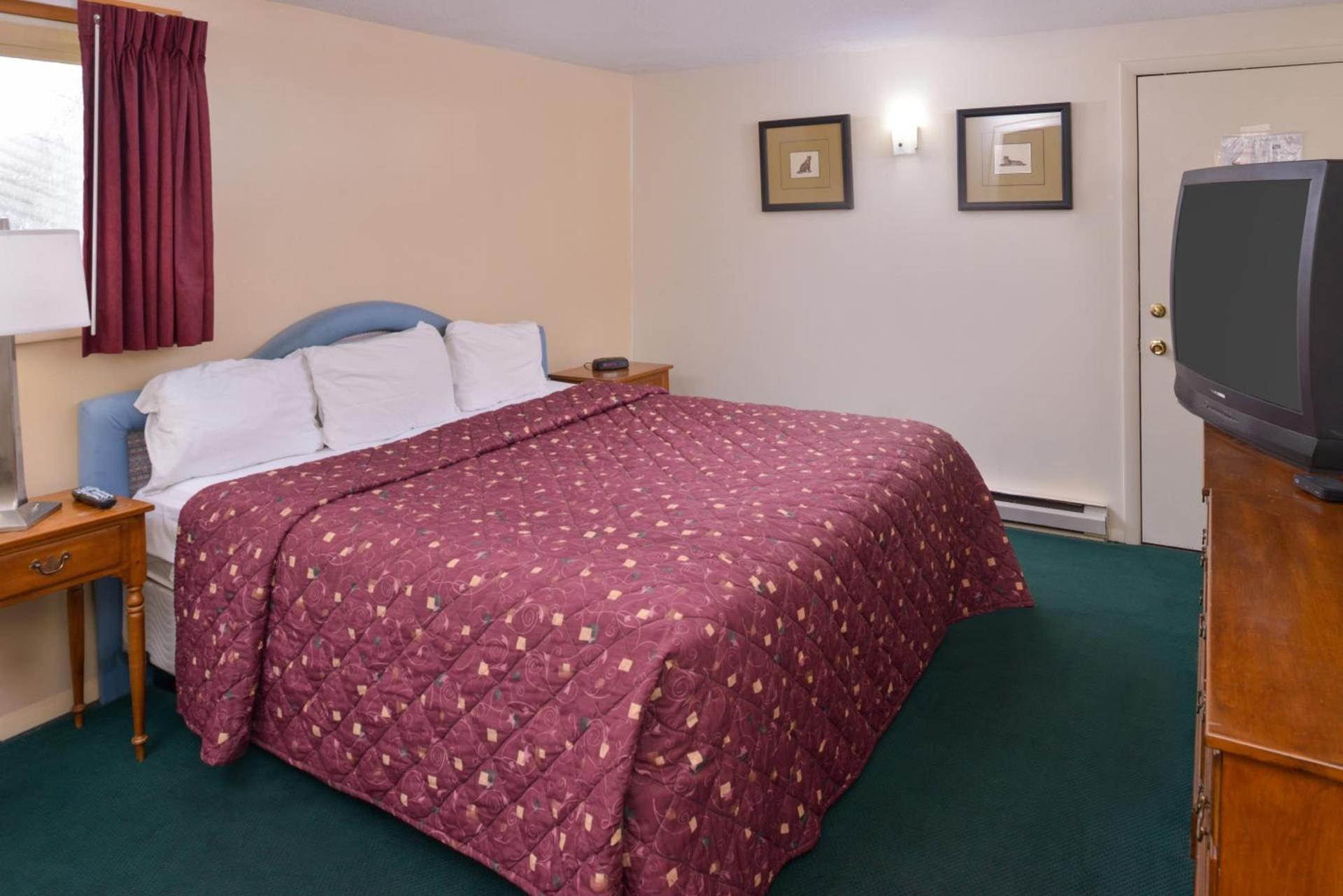 Red Carpet Inn Pulaski photo 7