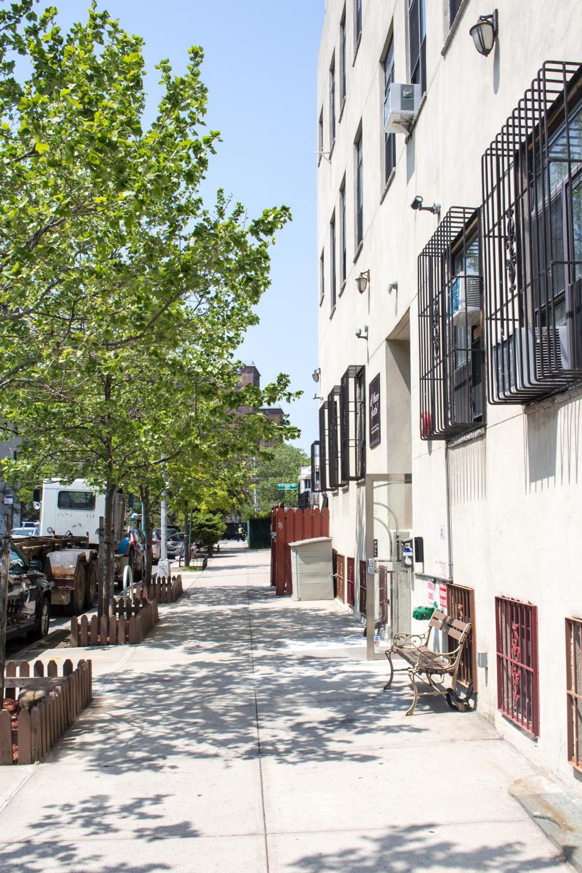 NY Moore Hostel photo 10