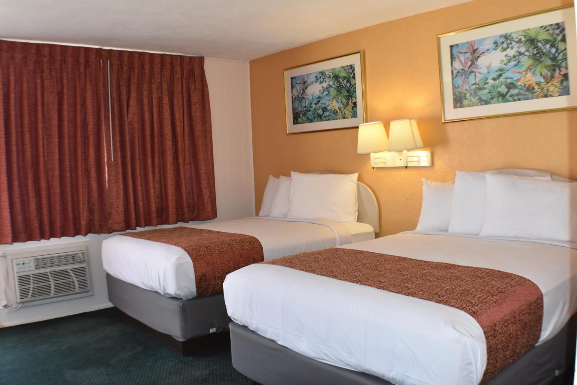 Blue Water Motel photo 30