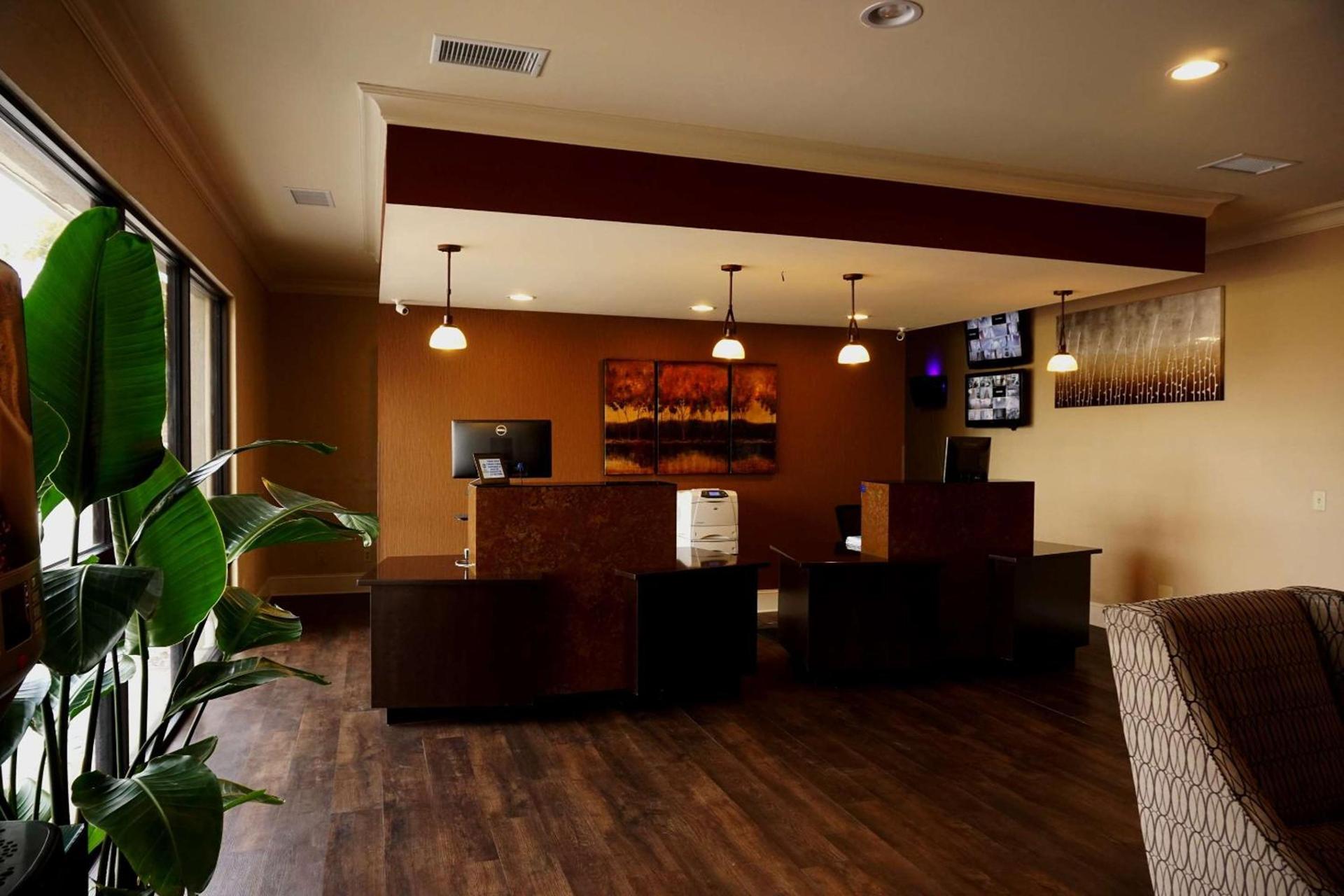 Best Western Point South photo 13
