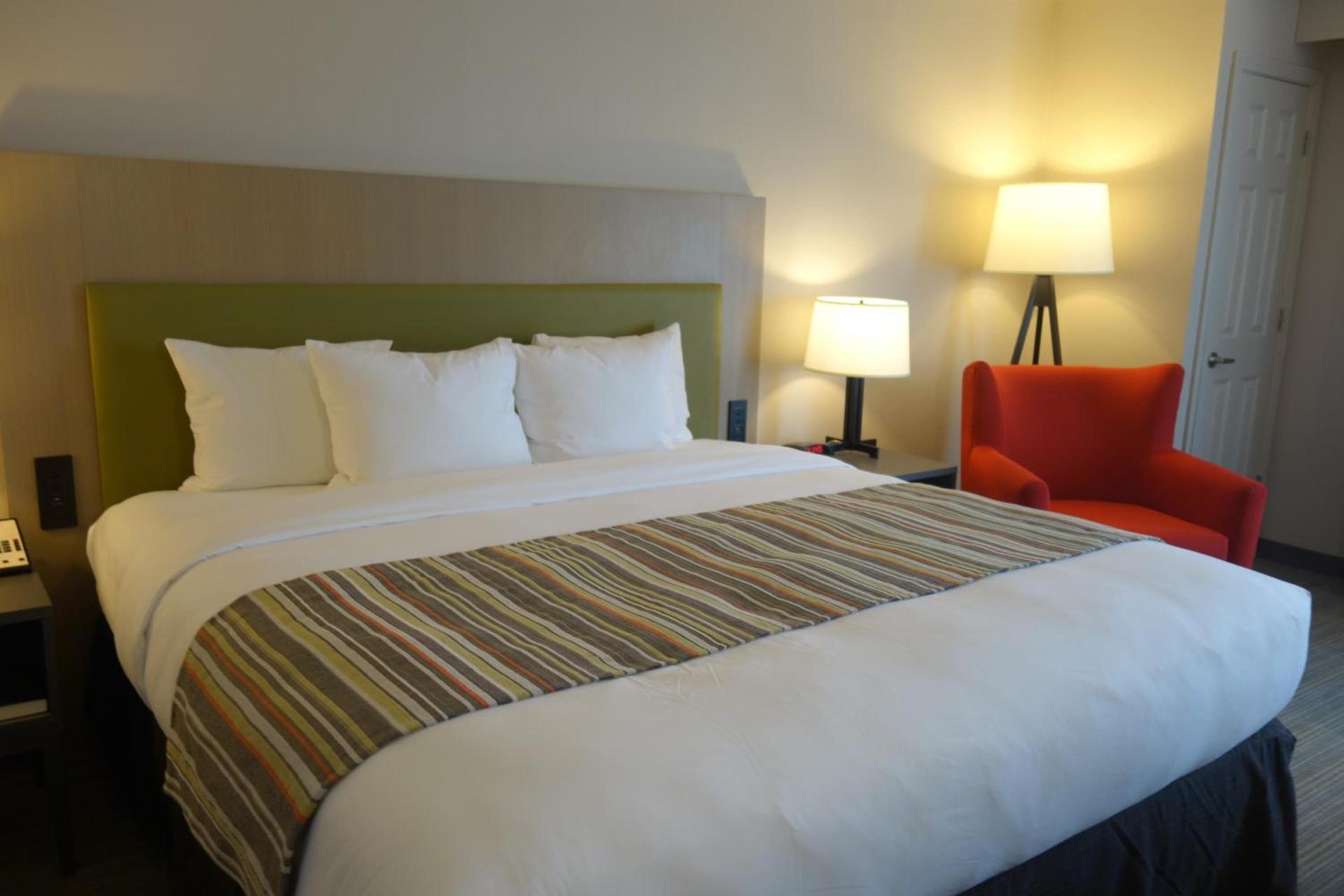 Country Inn & Suites by Radisson, La Crosse, WI photo 65