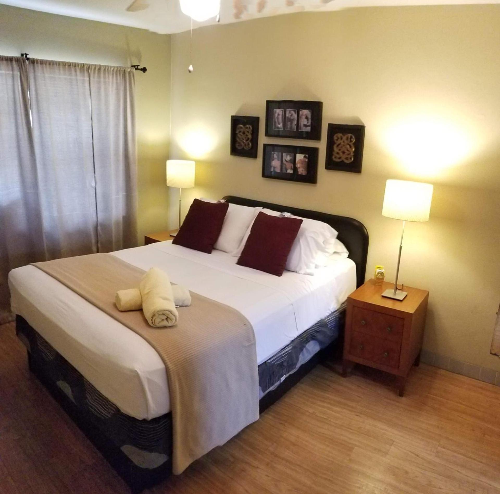 INN LEATHER GUEST HOUSE-GAY MALE ONLY photo 64