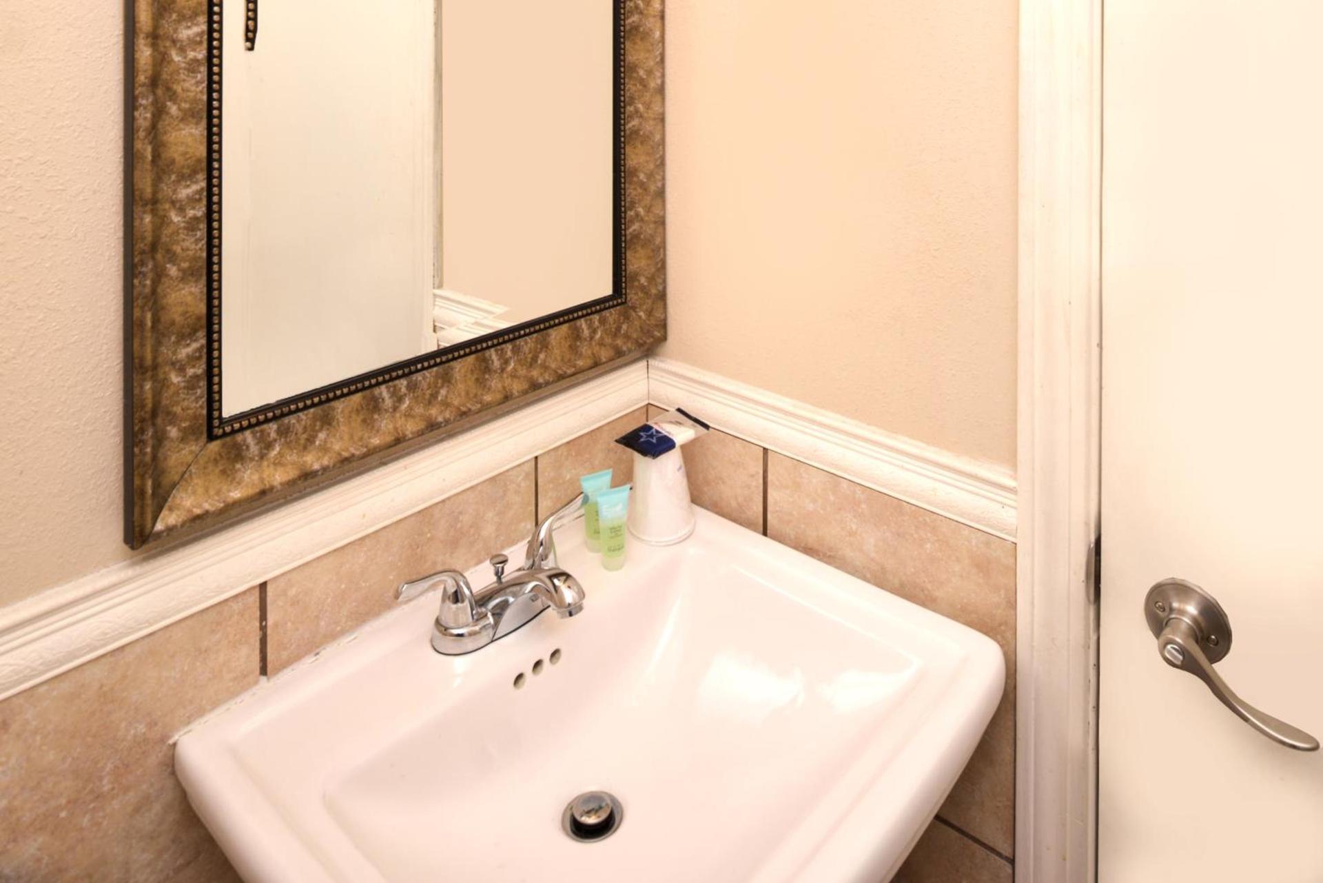 Motel 6 Putnam CT photo 15