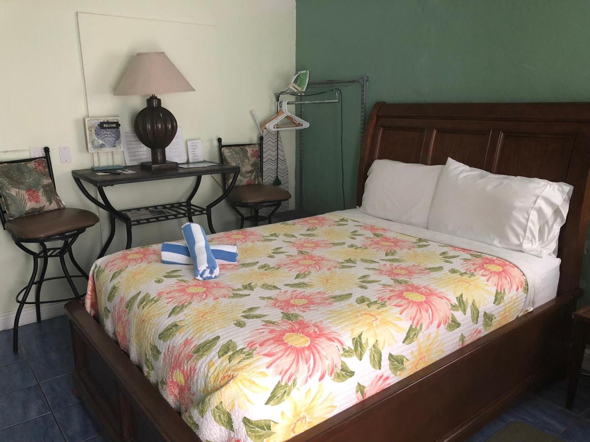 Calypso Inn Wilton Gay Male Resort photo 26