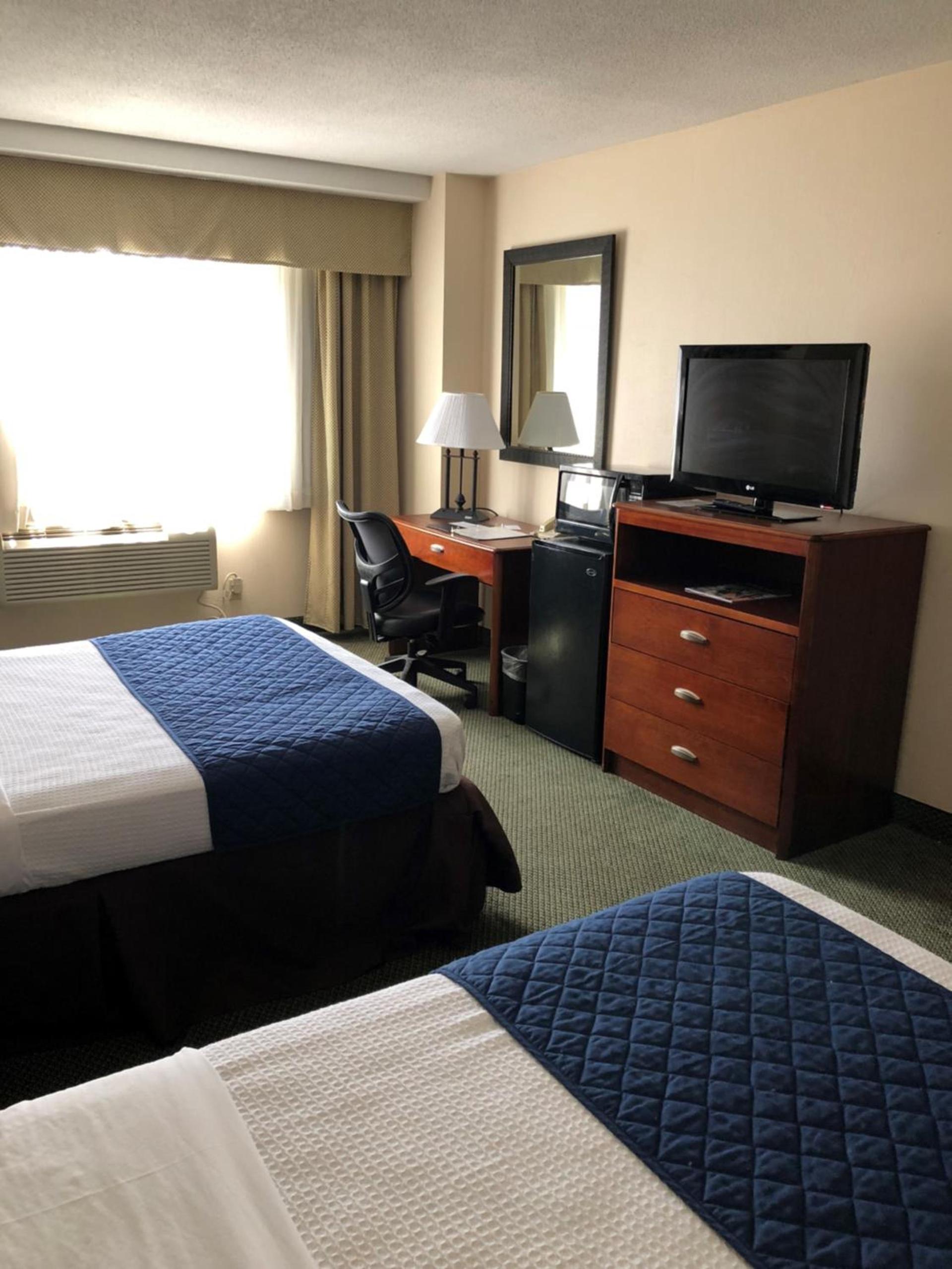 Capital Plaza Hotel photo 9