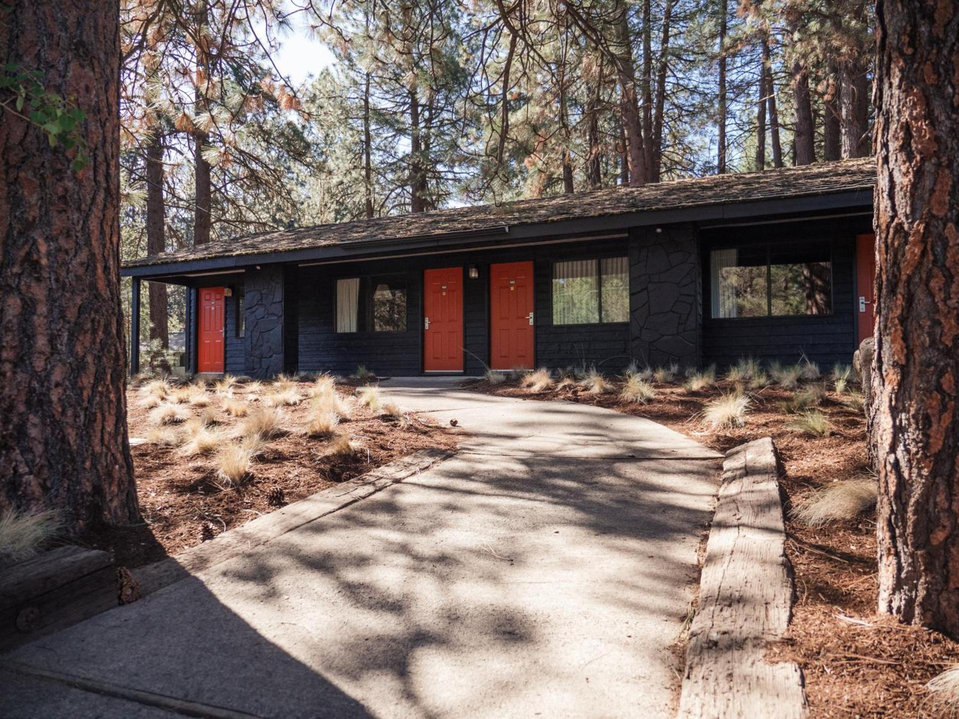 LOGE Bend photo 9