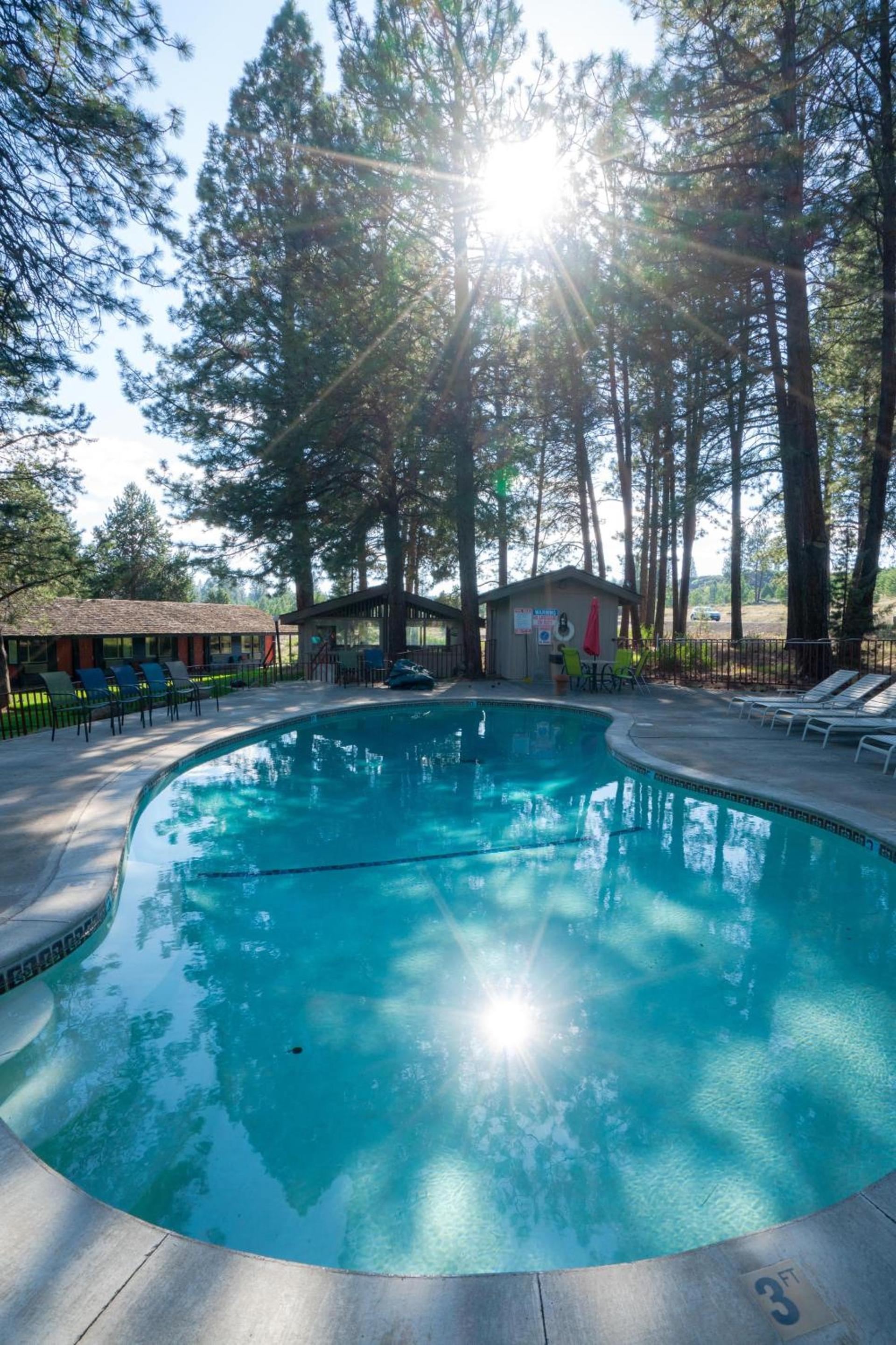LOGE Bend photo 19