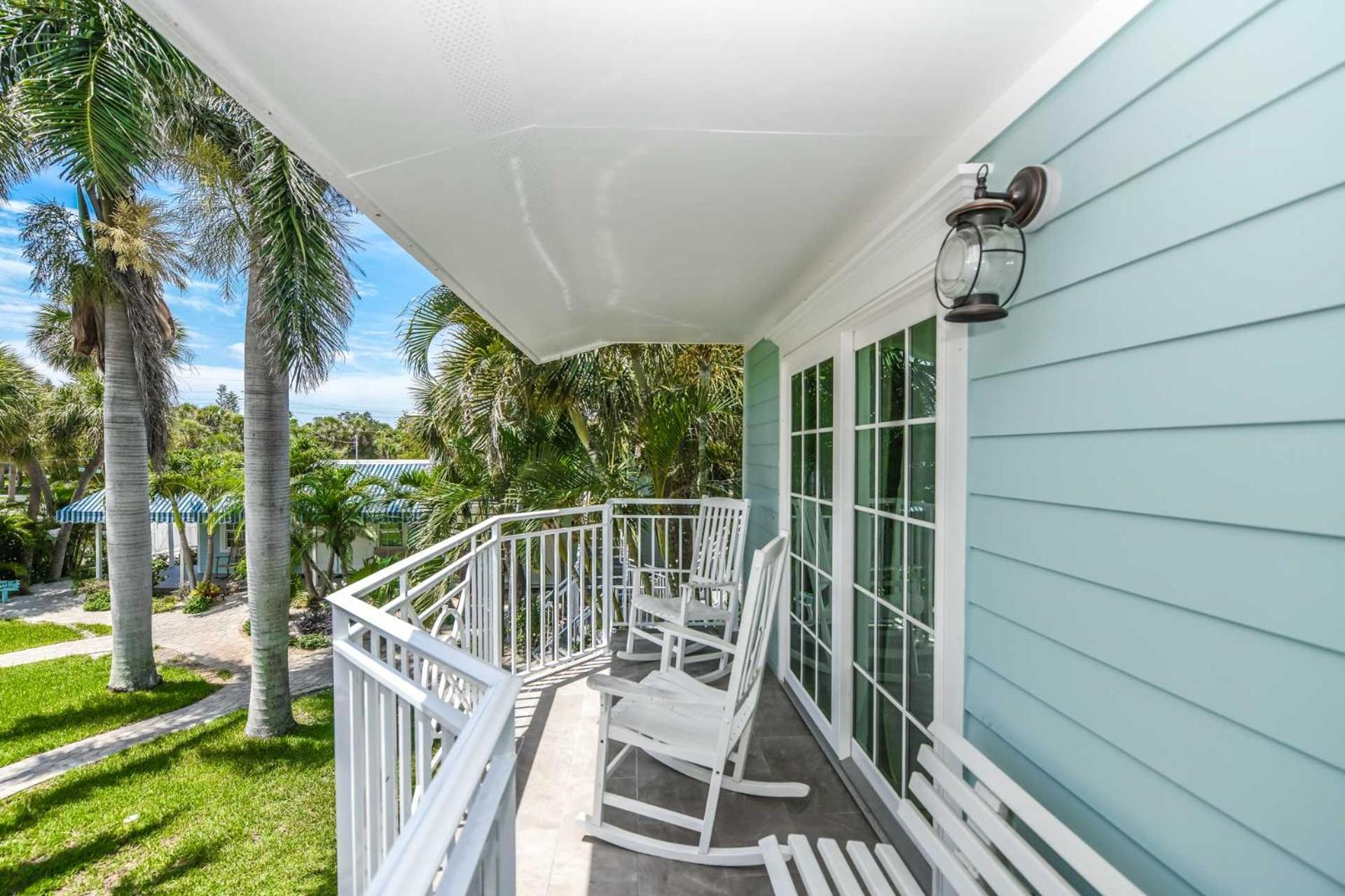 Tropical Breeze Resort photo 61