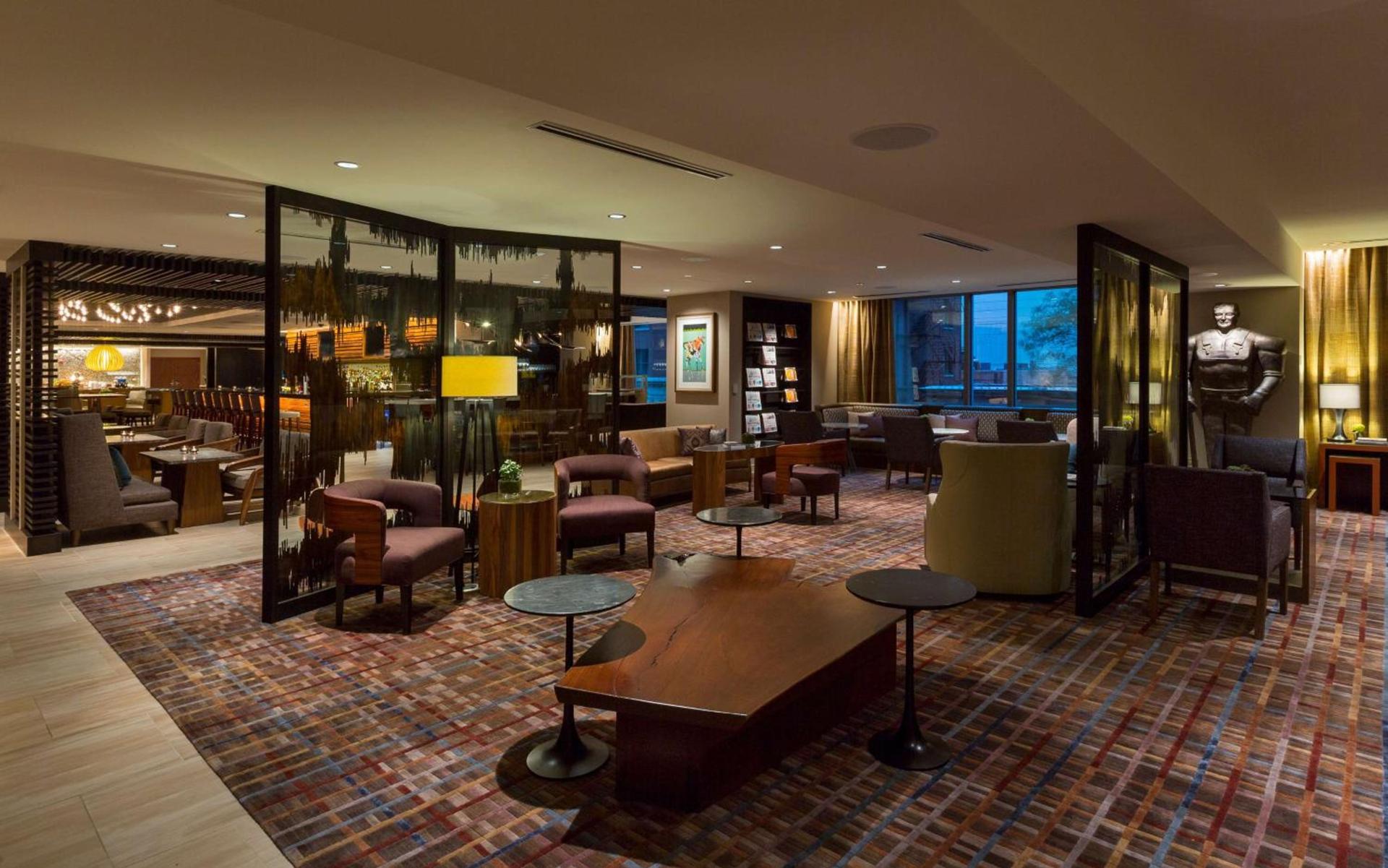 Hyatt Centric Chicago Magnificent Mile photo 21