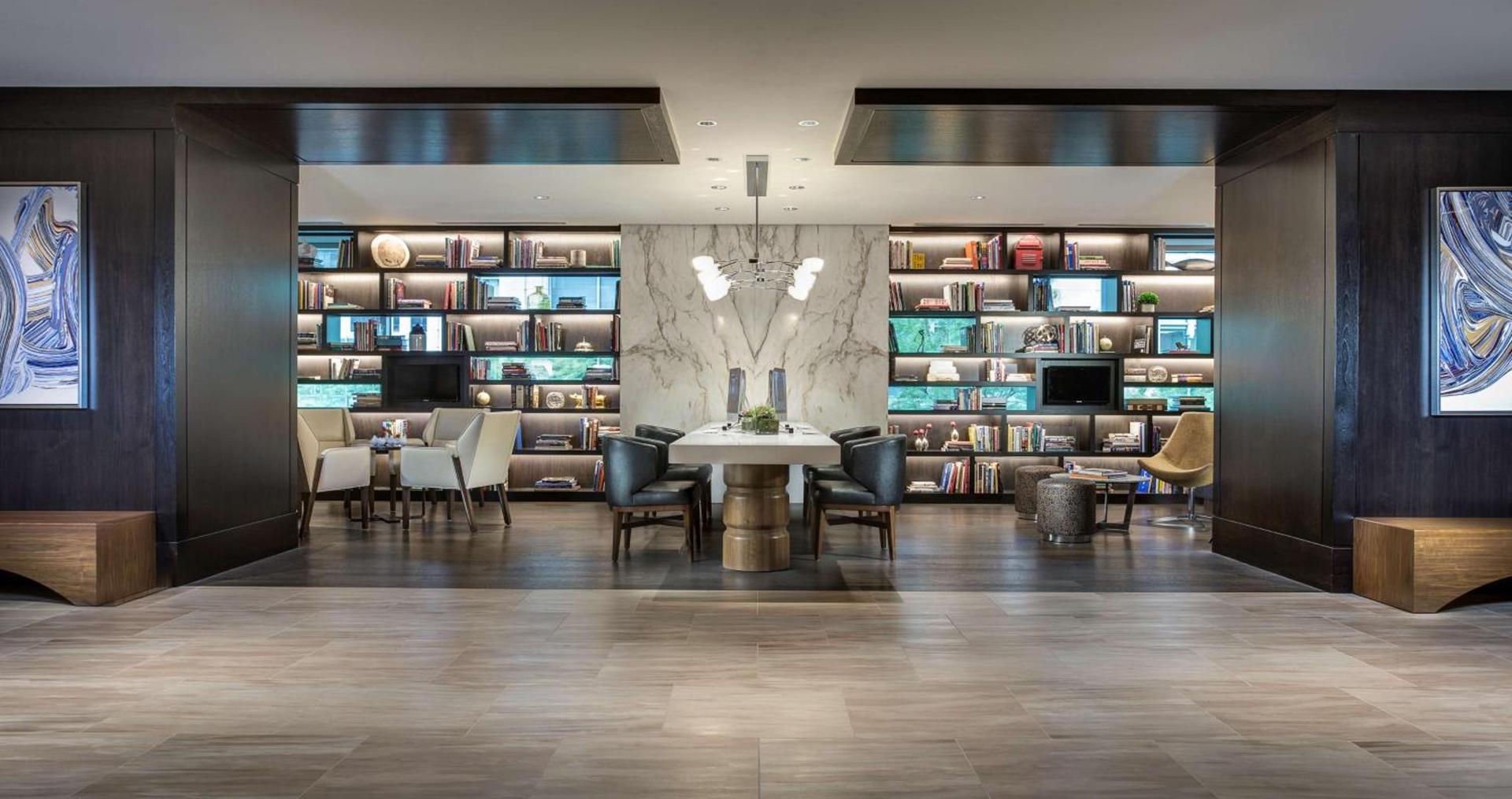 Hyatt Centric Chicago Magnificent Mile photo 17
