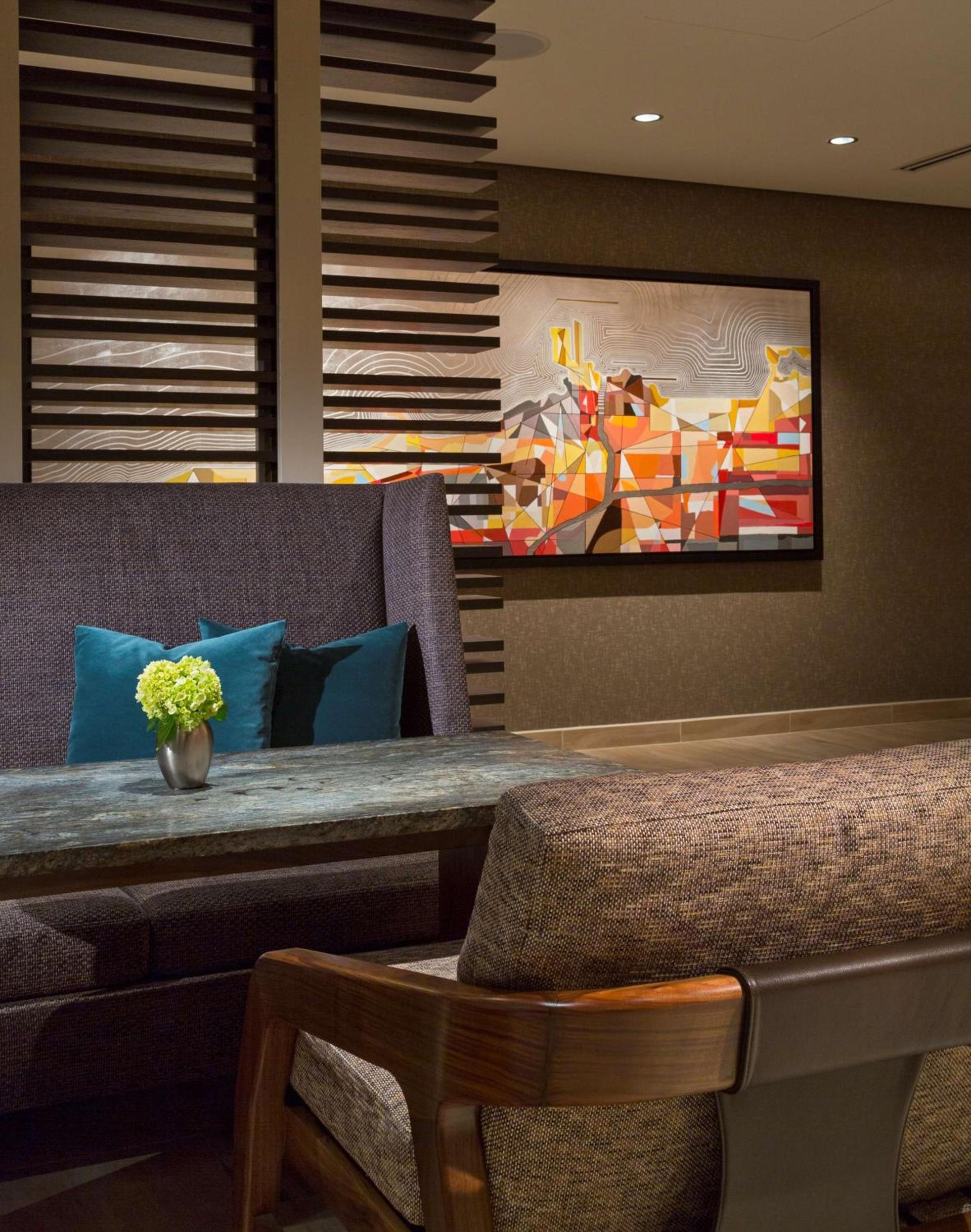 Hyatt Centric Chicago Magnificent Mile photo 9
