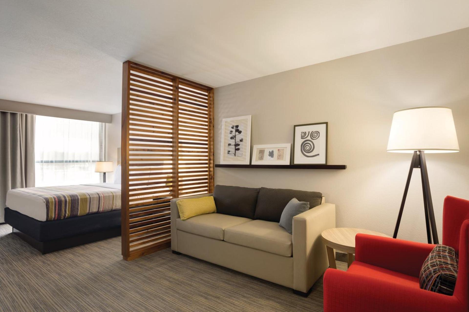 Country Inn & Suites by Radisson, Lawrence, KS photo 28