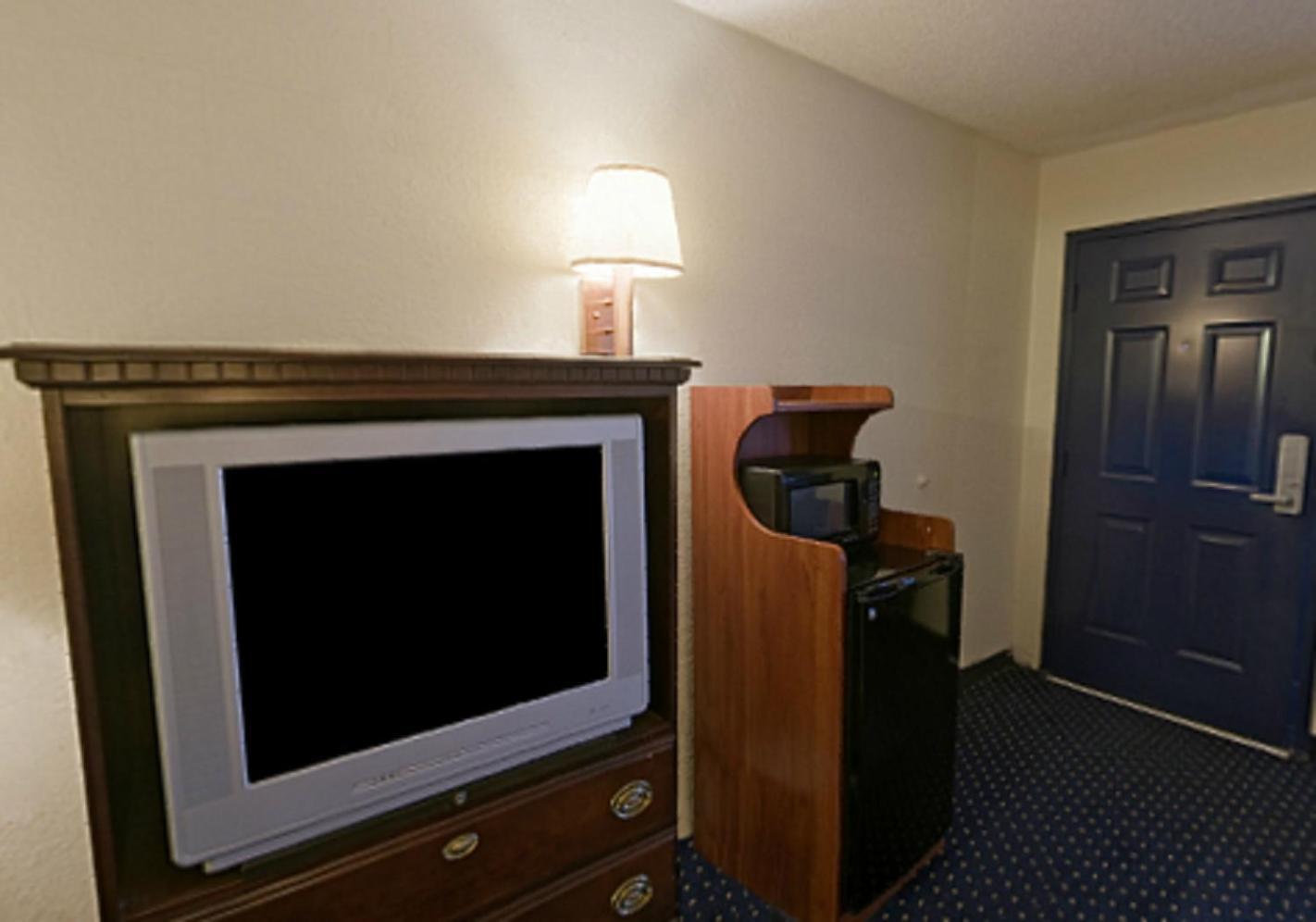 Americas Best Value Inn Fort Worth/Hurst photo 16