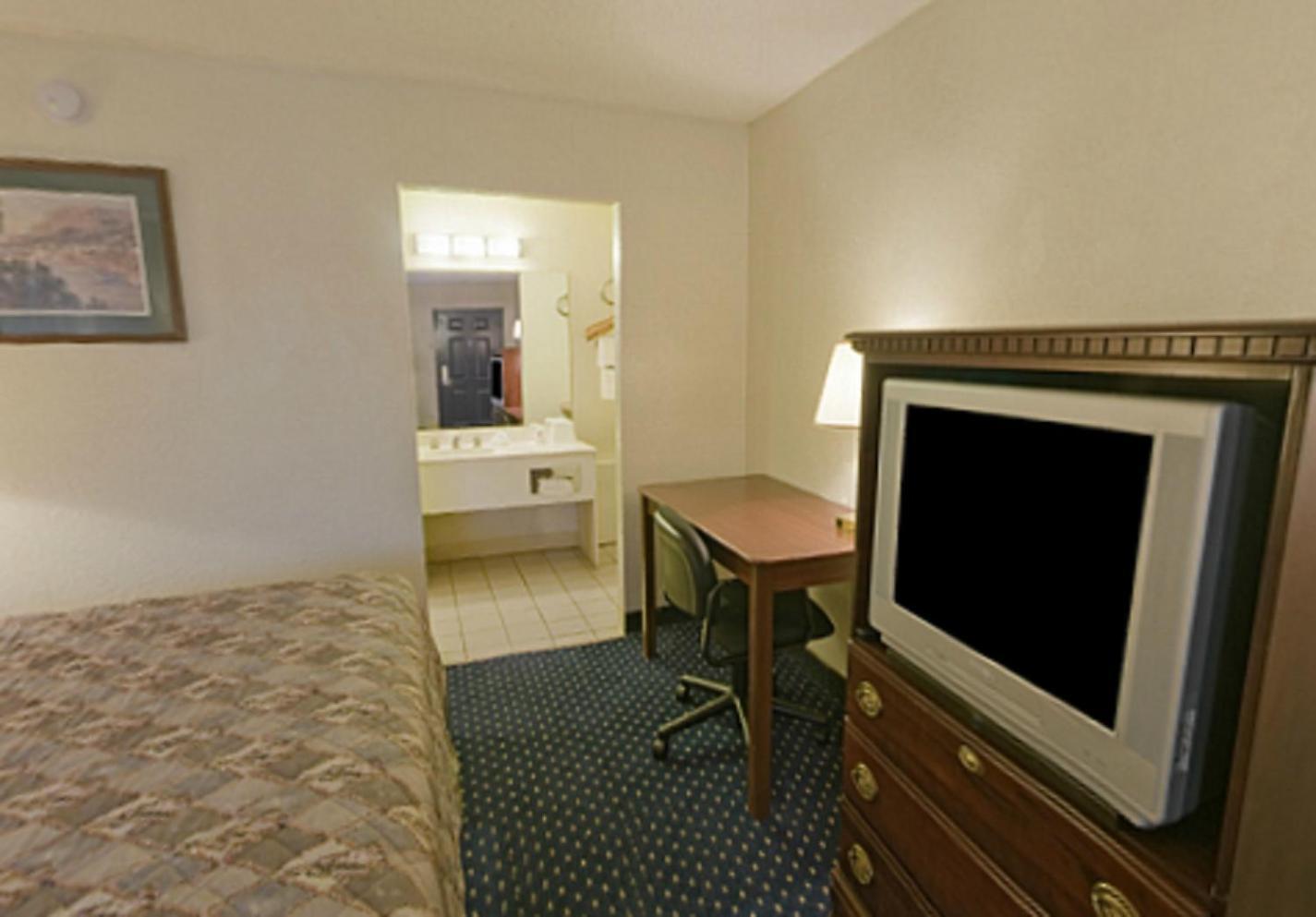 Americas Best Value Inn Fort Worth/Hurst photo 12