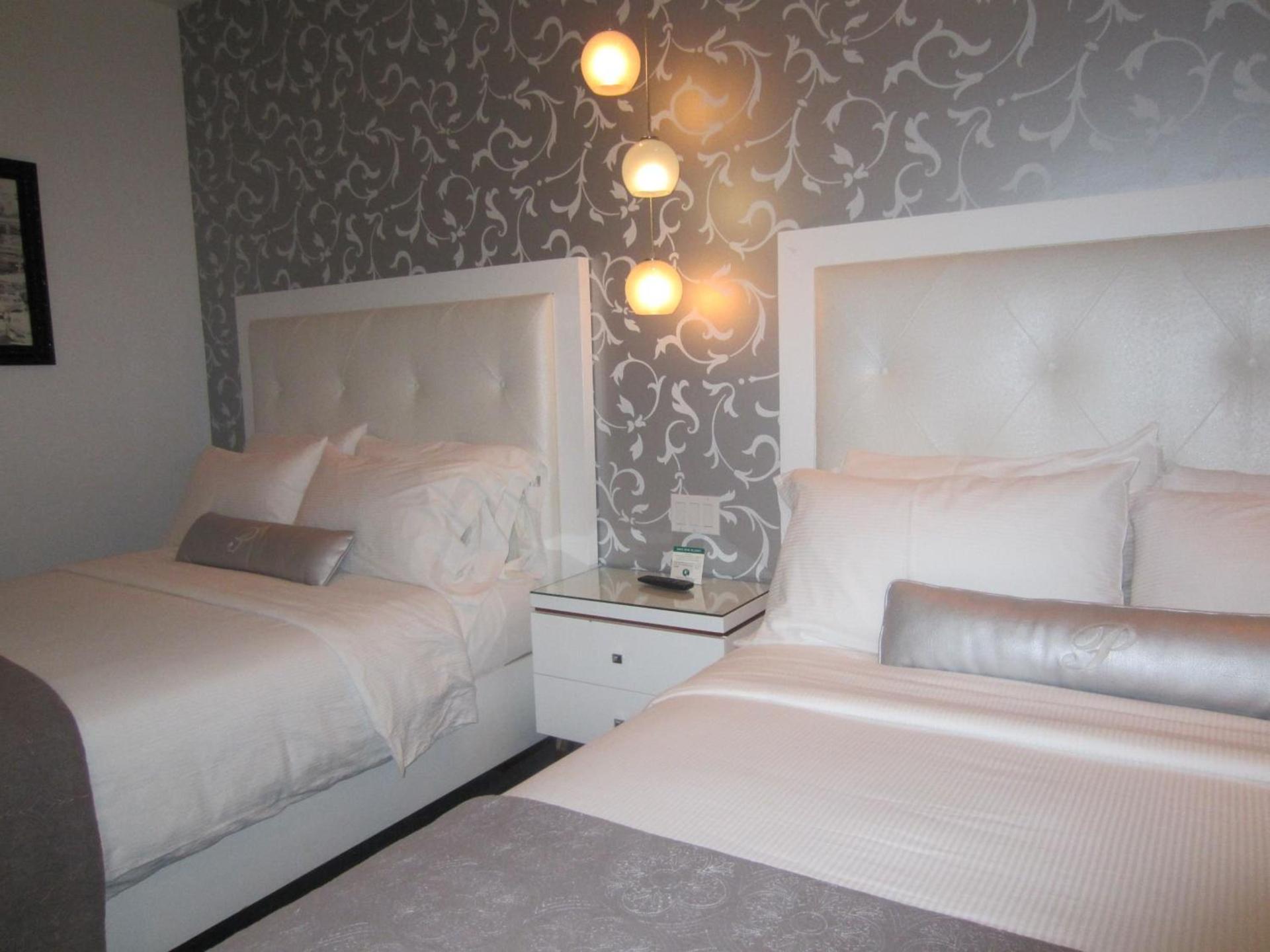 La Pensione Hotel photo 3