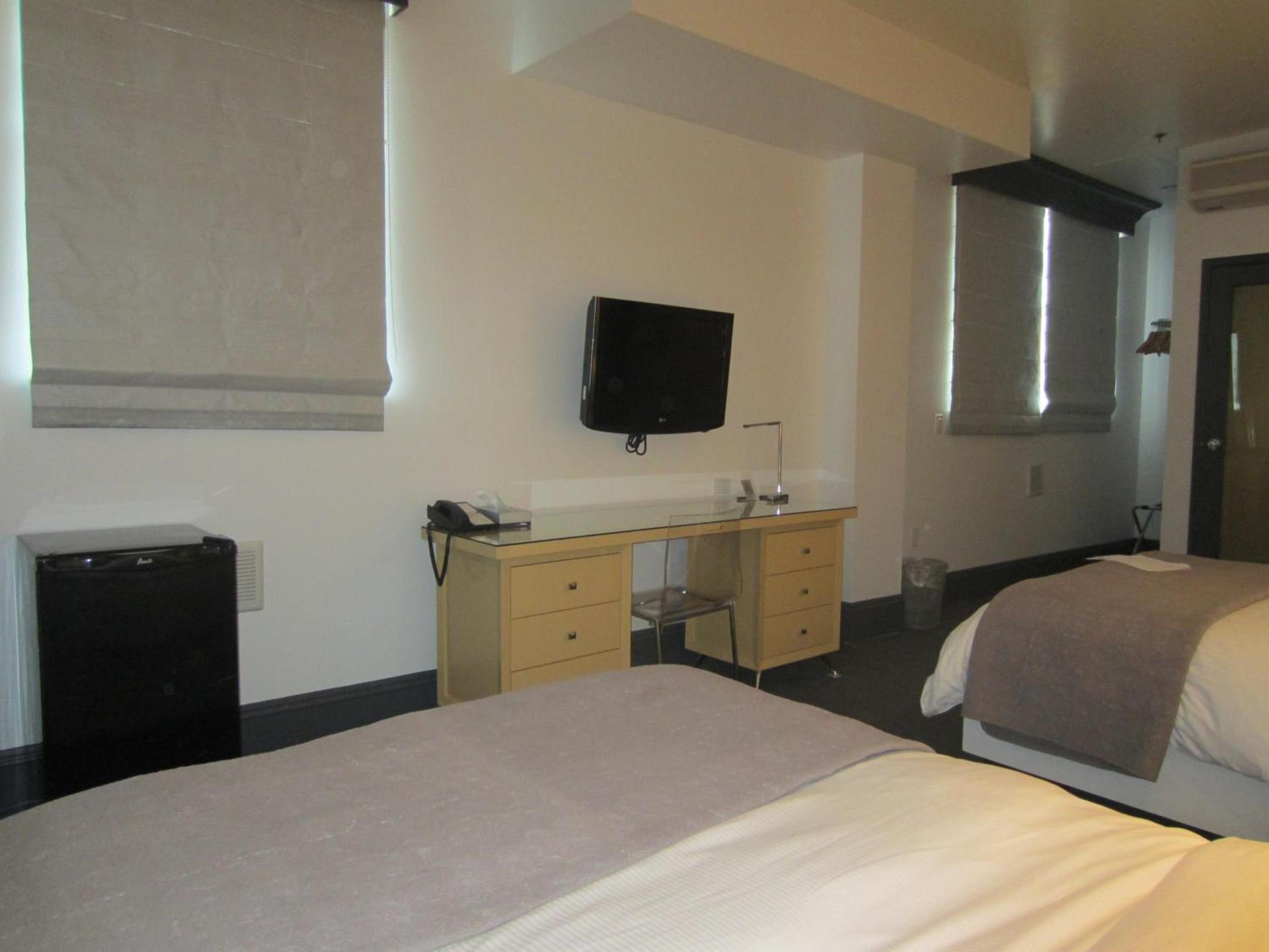 La Pensione Hotel photo 44