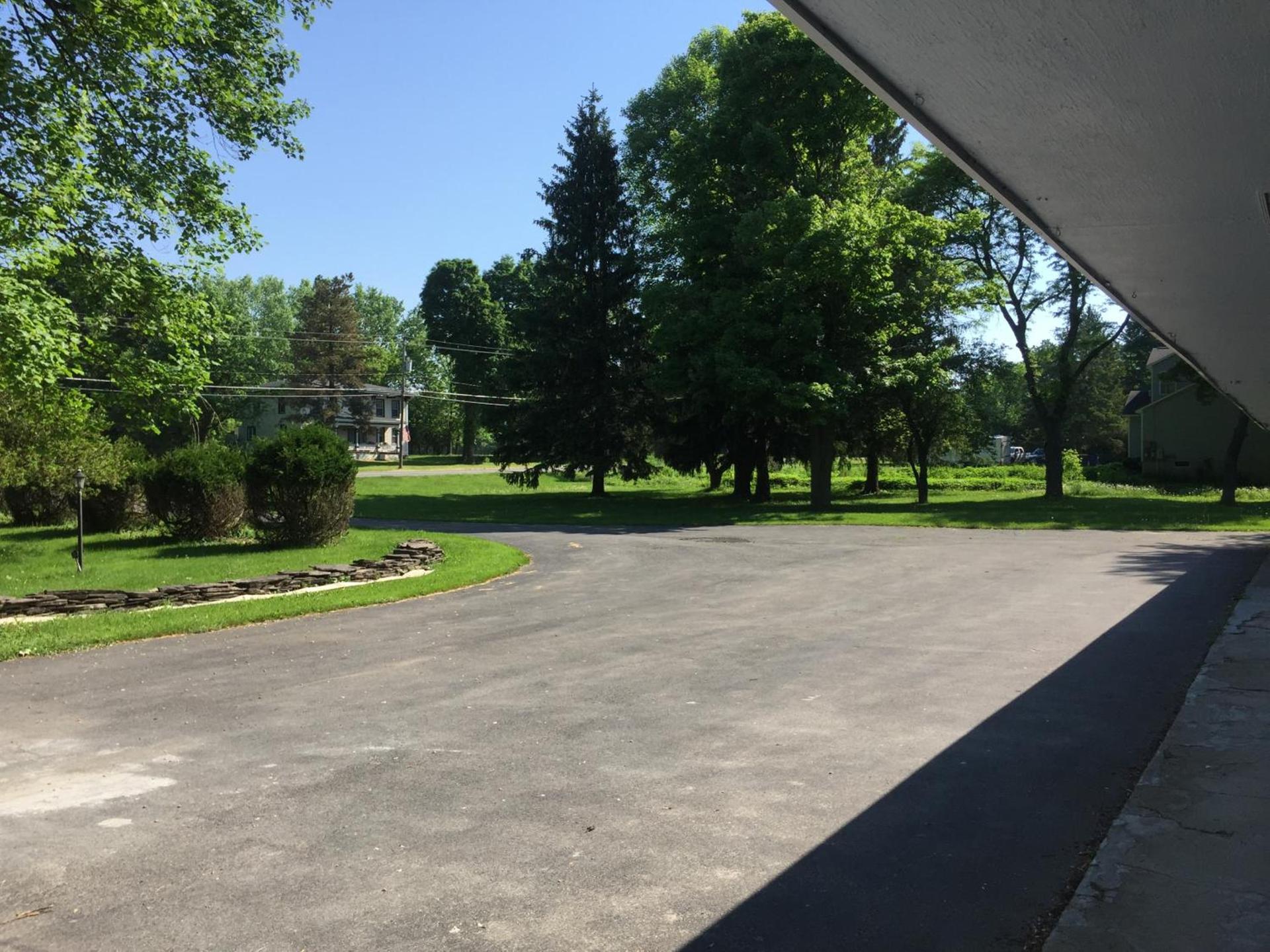 Nightshade Inn & Gardens photo 17