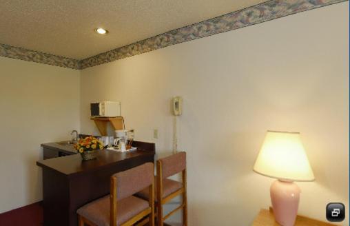 America's Best Value Inn & Suites International Falls photo 11