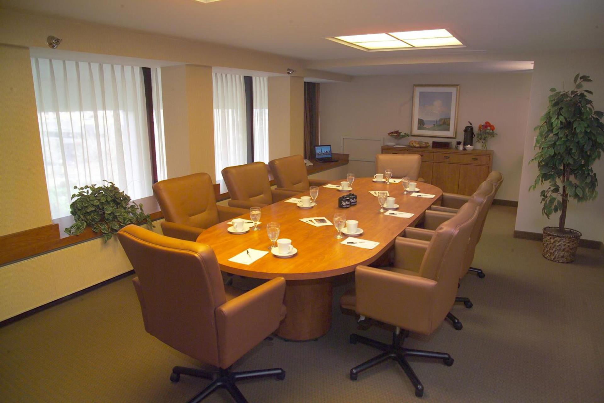 Radisson Hotel Duluth-Harborview photo 53